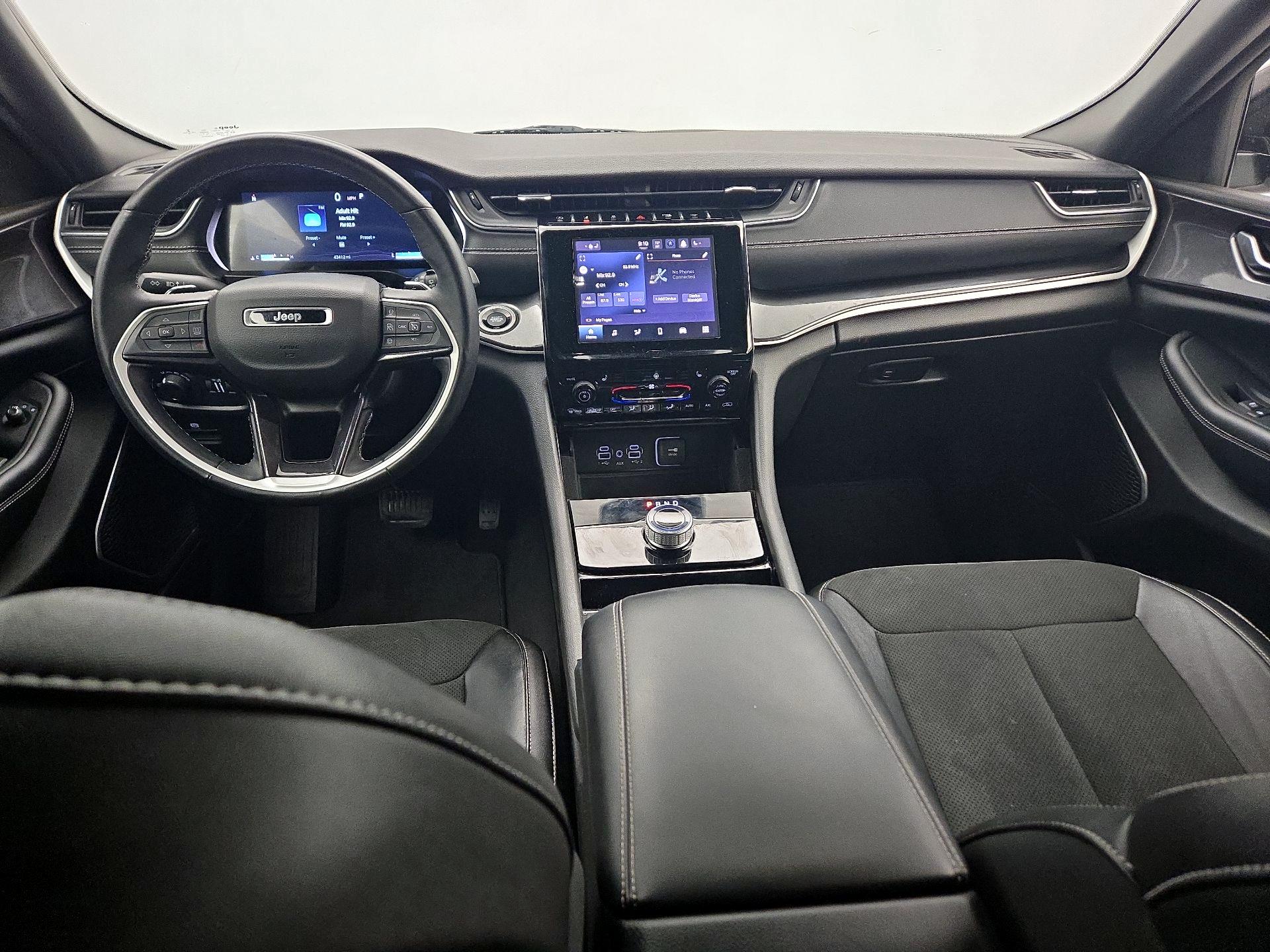 Thumbnail: 2022 Jeep Grand Cherokee - 9