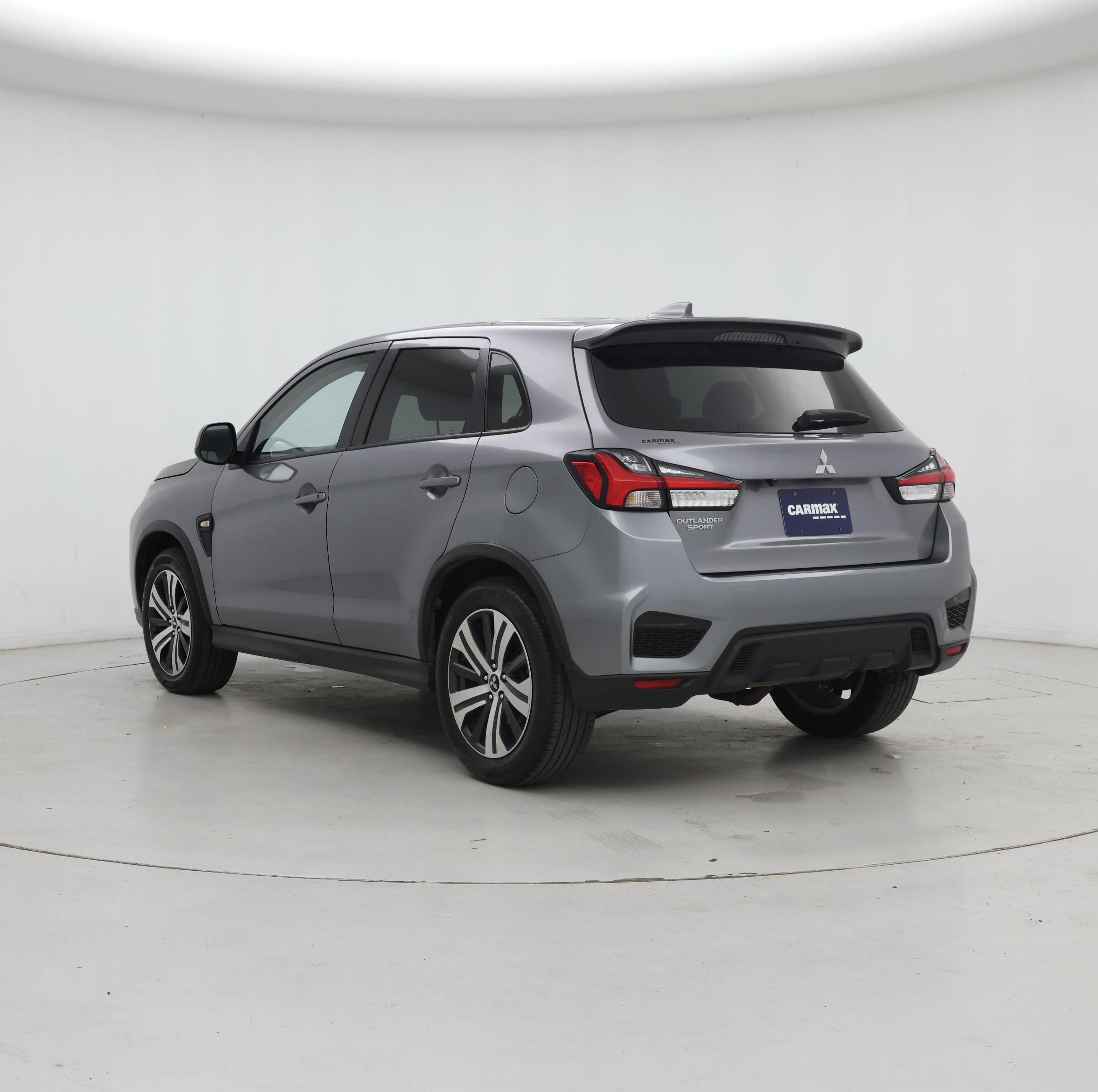 Thumbnail: 2023 Mitsubishi Outlander Sport - 2