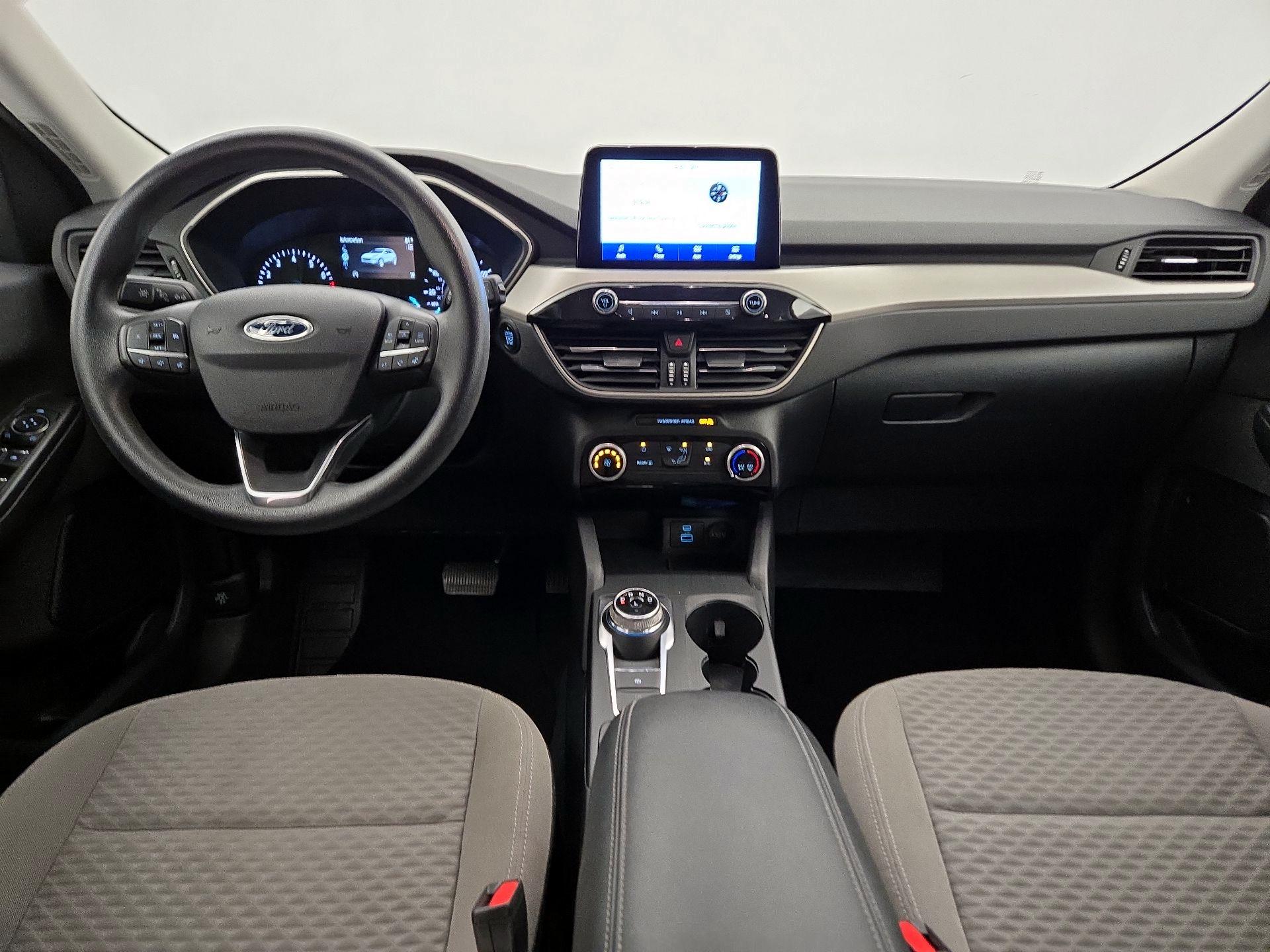 Thumbnail: 2022 Ford Escape - 9