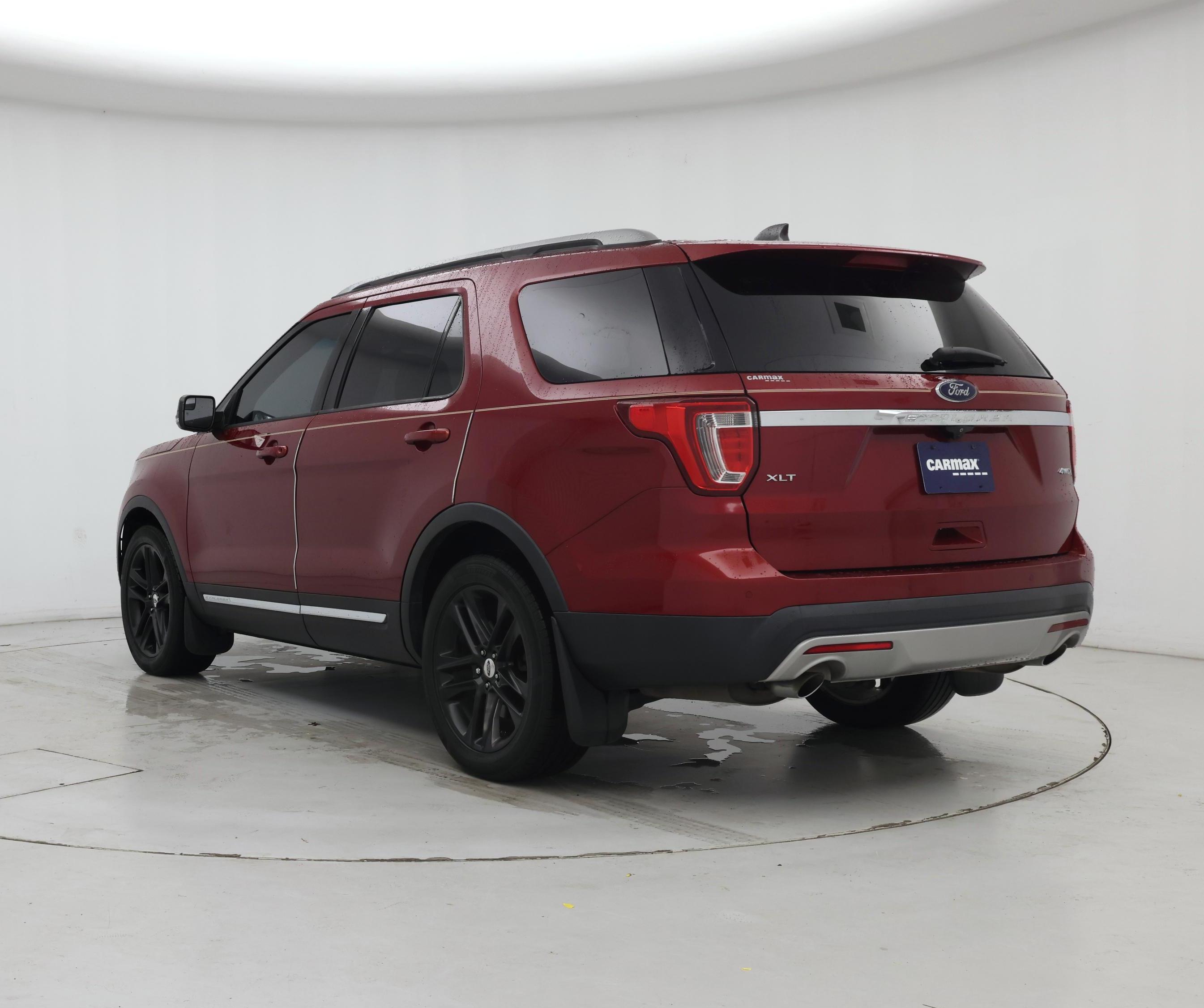 Thumbnail: 2016 Ford Explorer - 2