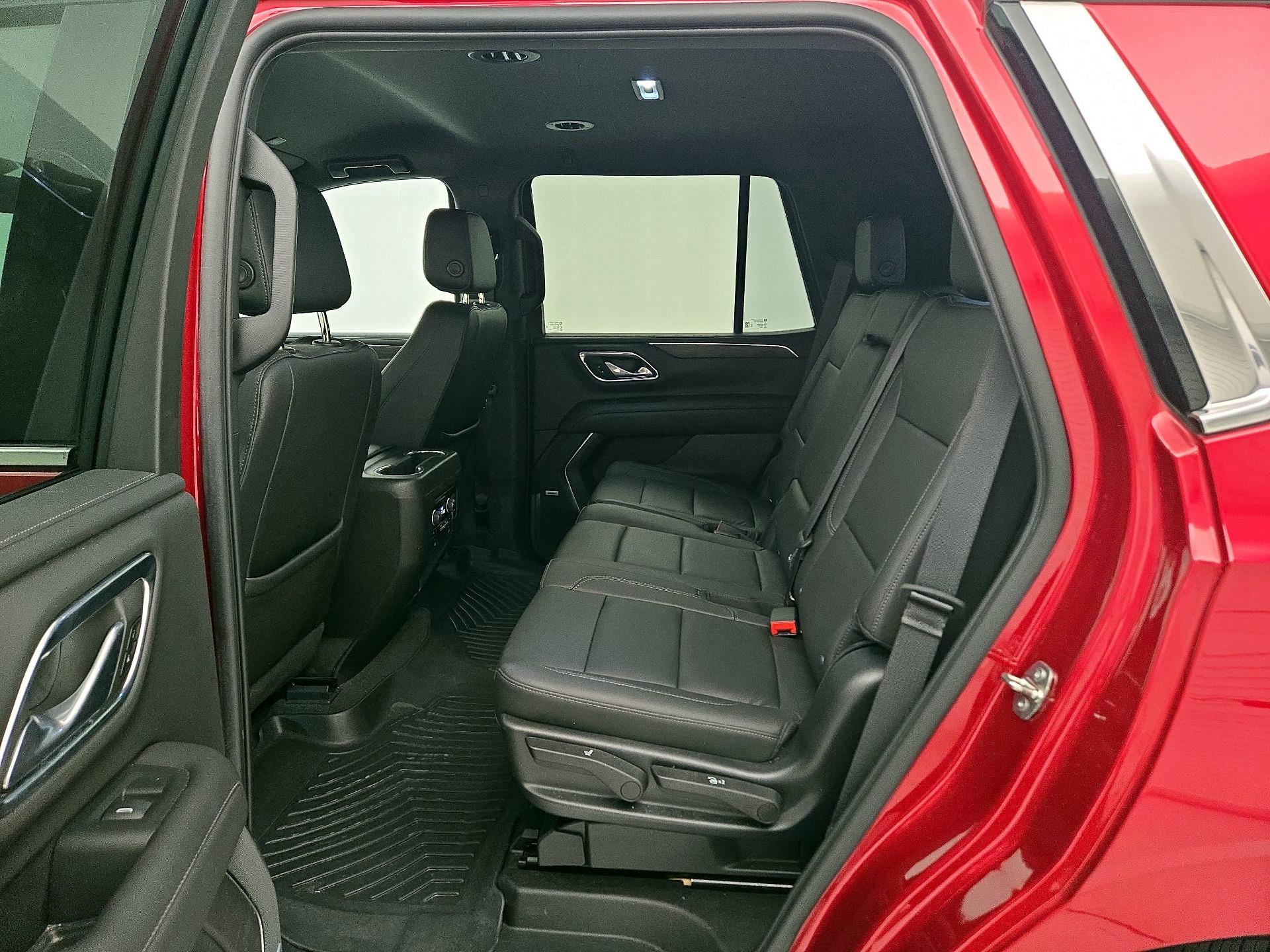 Thumbnail: 2022 Chevrolet Tahoe - 19