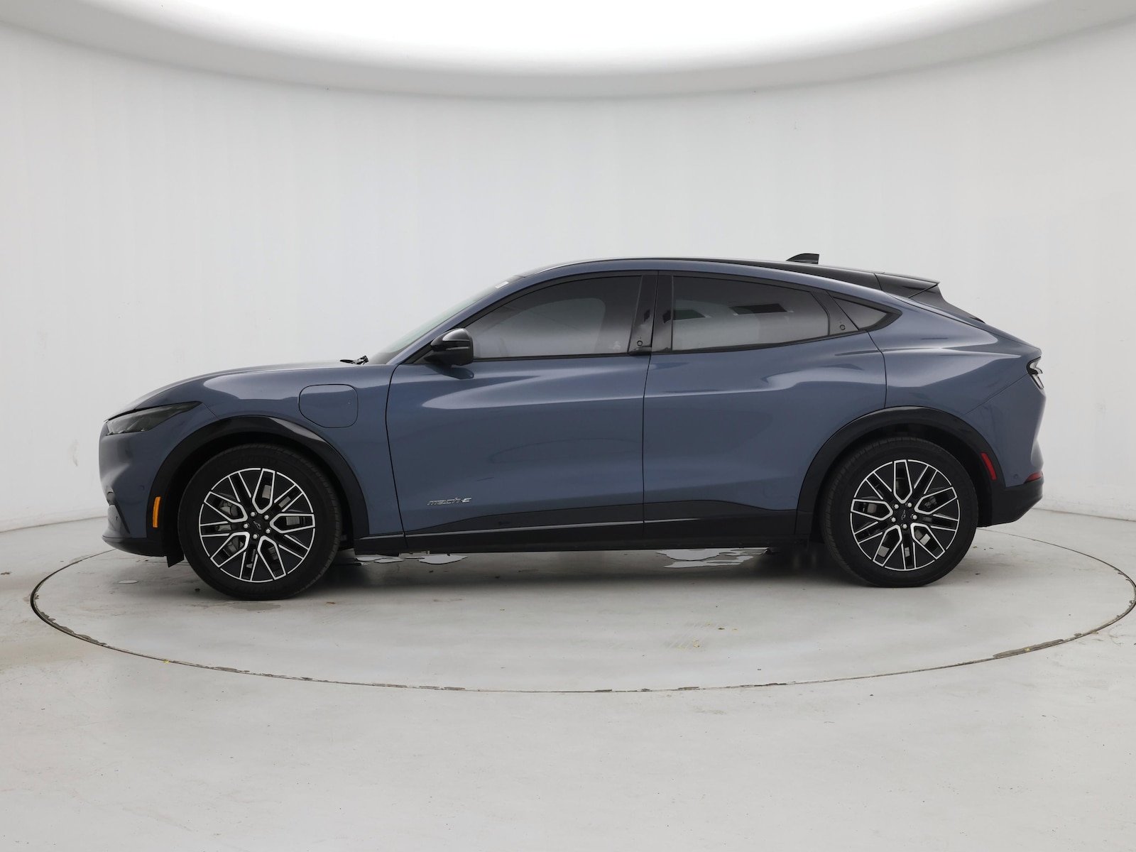 2024 Ford Mustang Mach-E Premium RWD - Photo 4