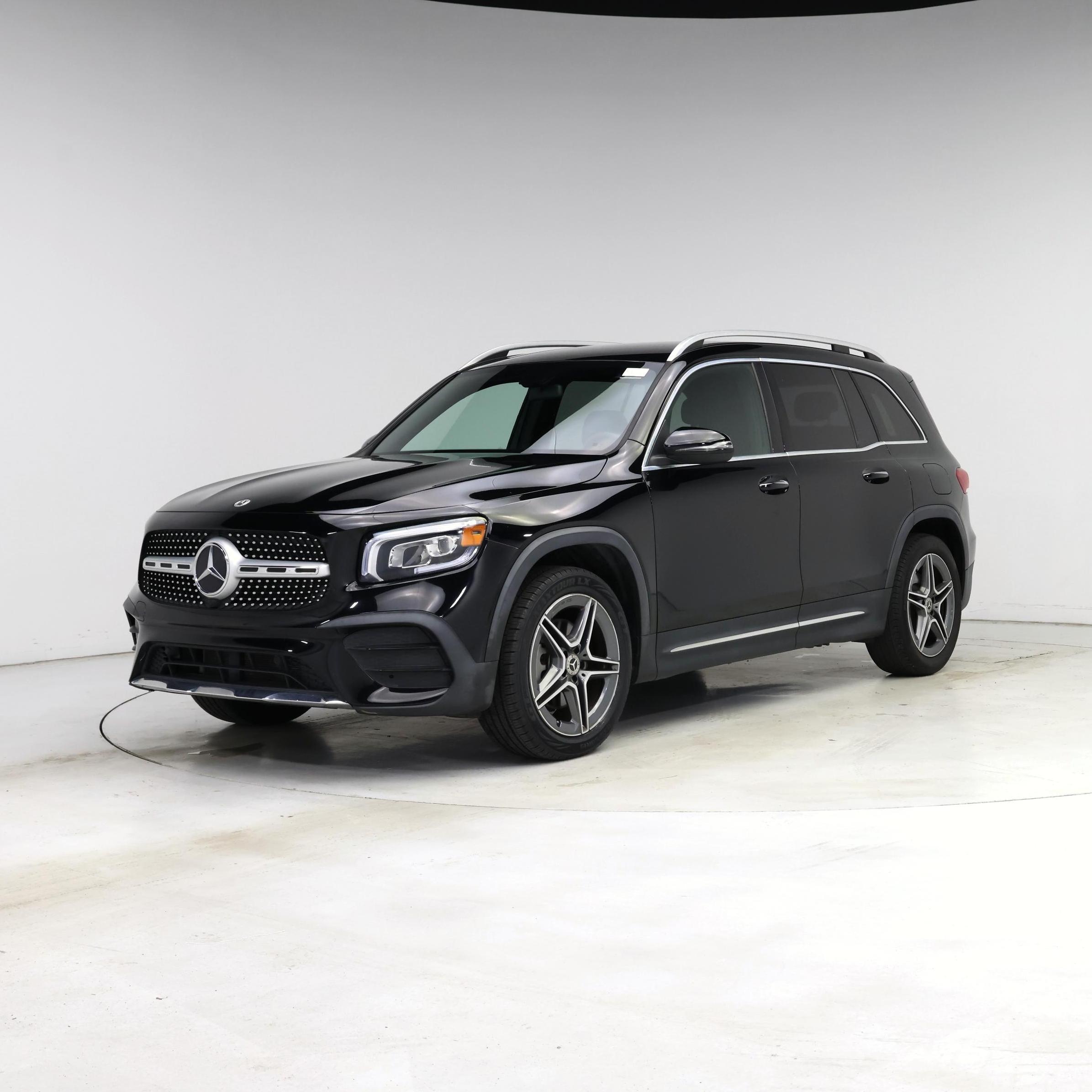 Thumbnail: 2021 Mercedes-Benz GLB - 4