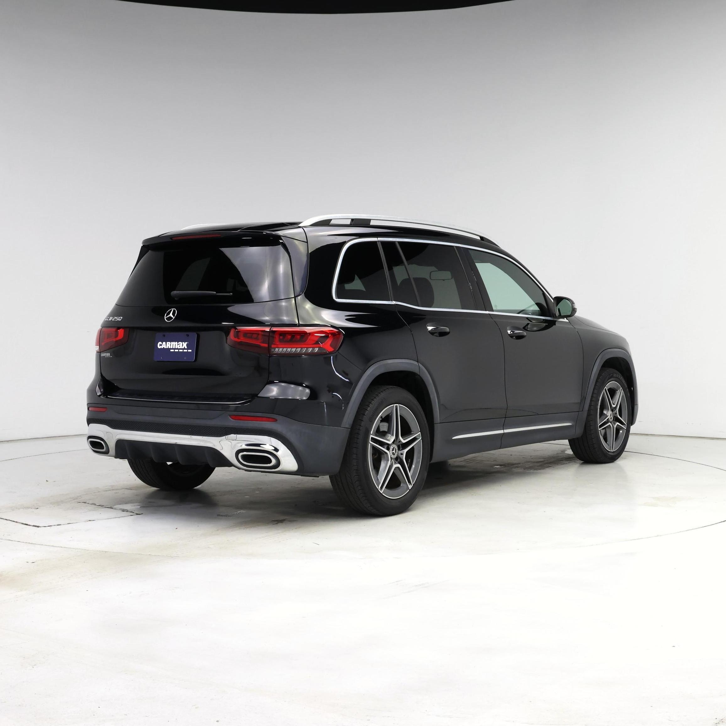 Thumbnail: 2021 Mercedes-Benz GLB - 8