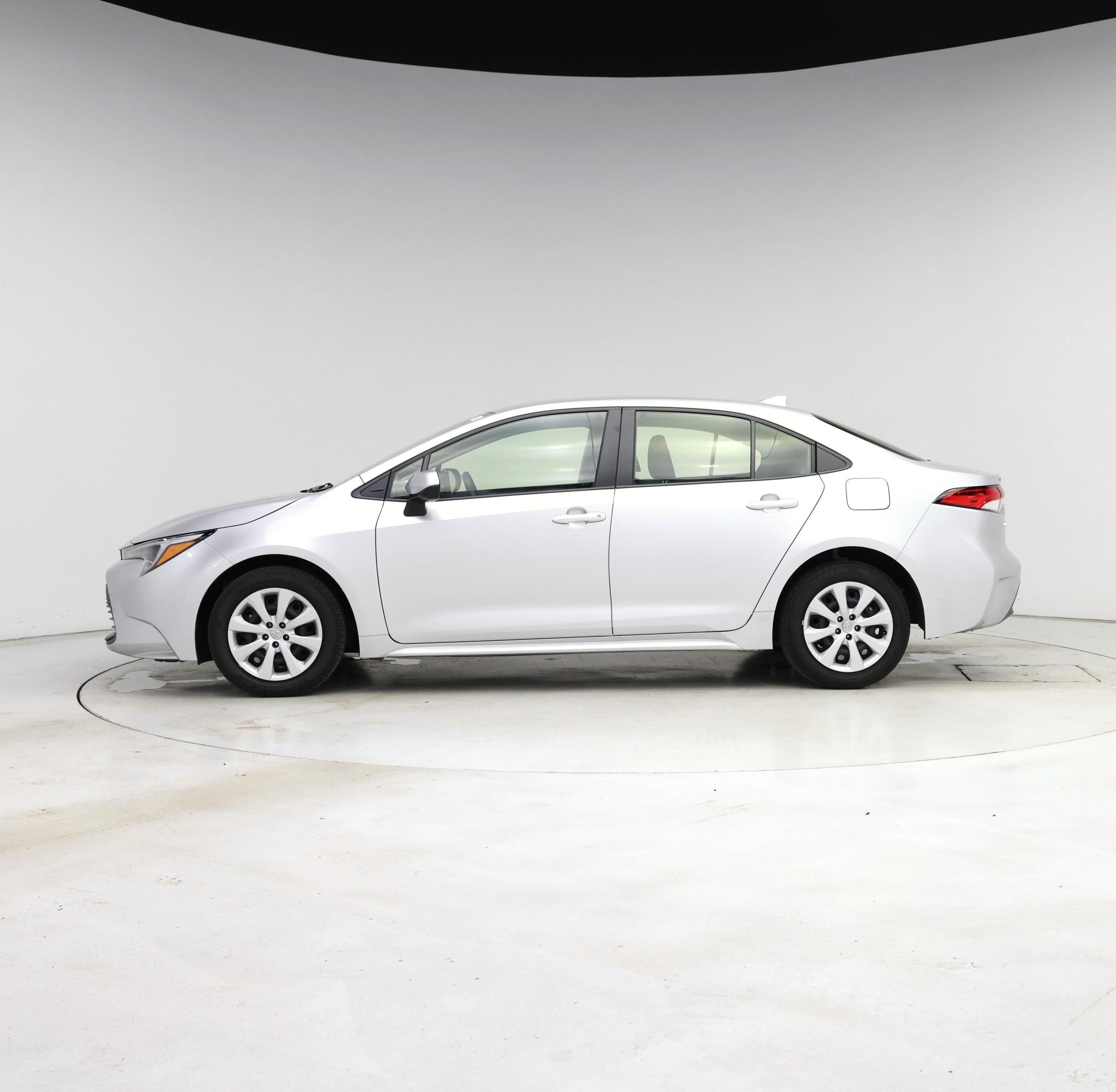 Thumbnail: 2025 Toyota Corolla - 3