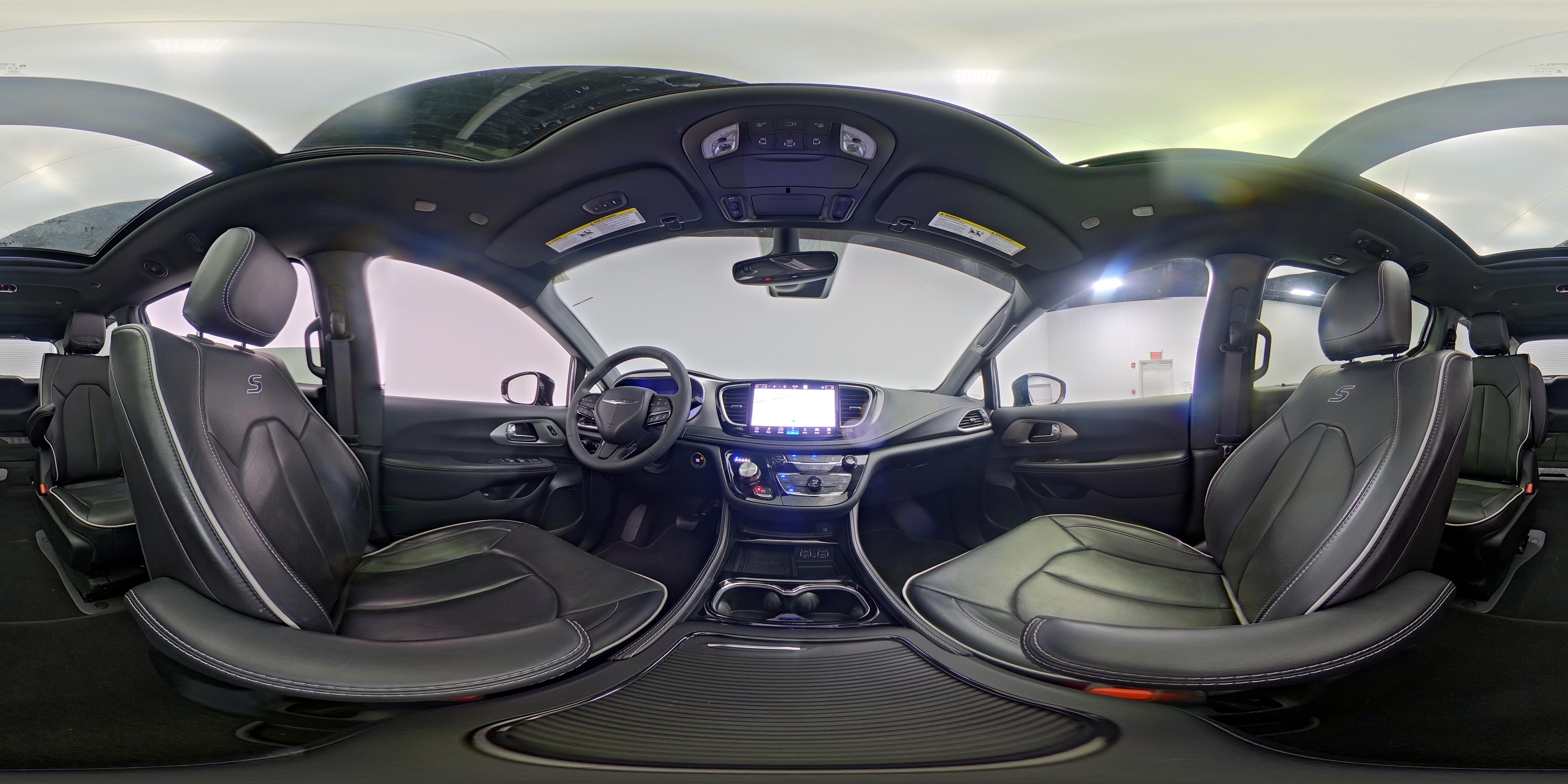 2023 Chrysler Pacifica Hybrid Limited - Photo 29