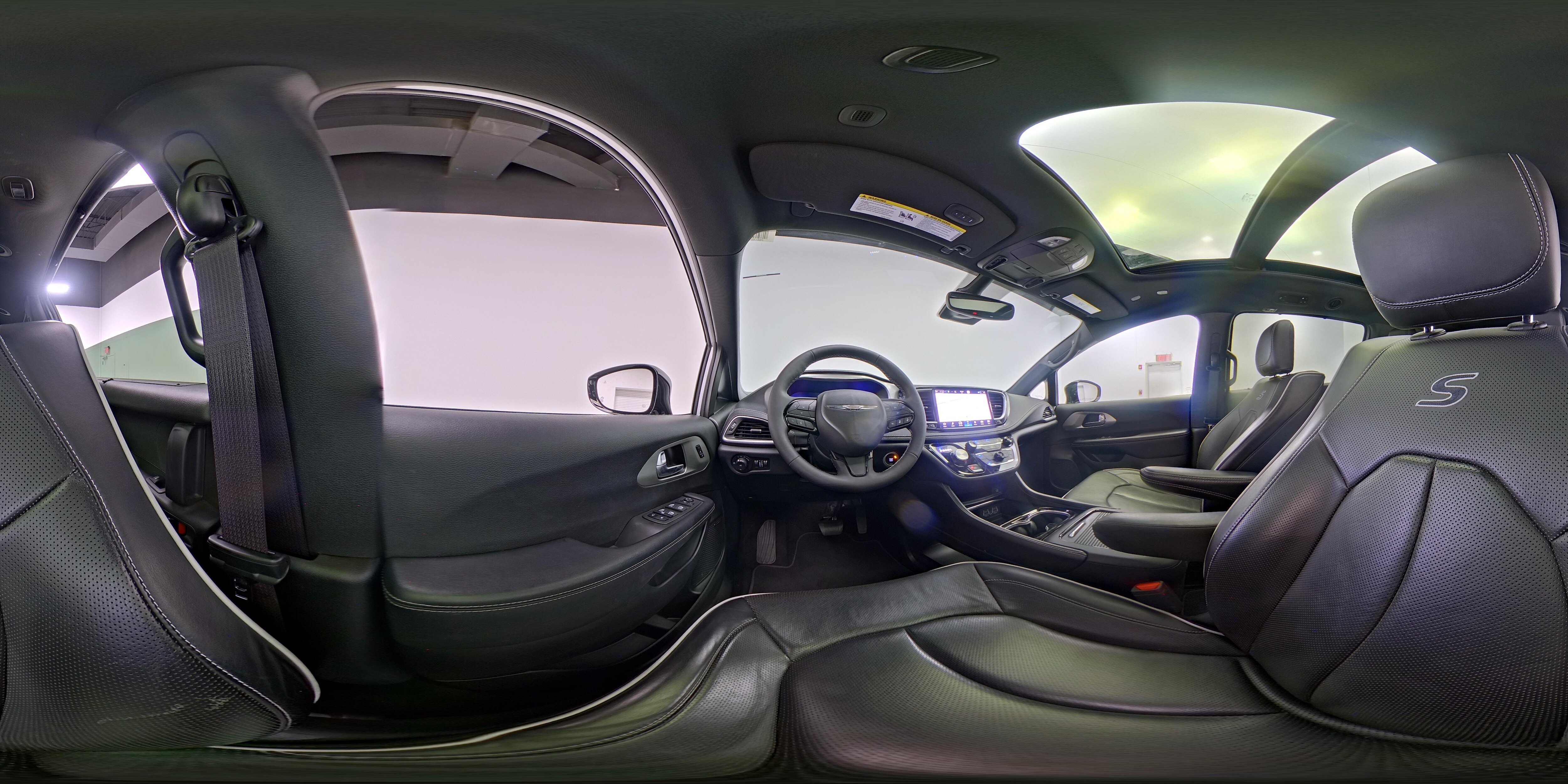 2023 Chrysler Pacifica Hybrid Limited - Photo 31