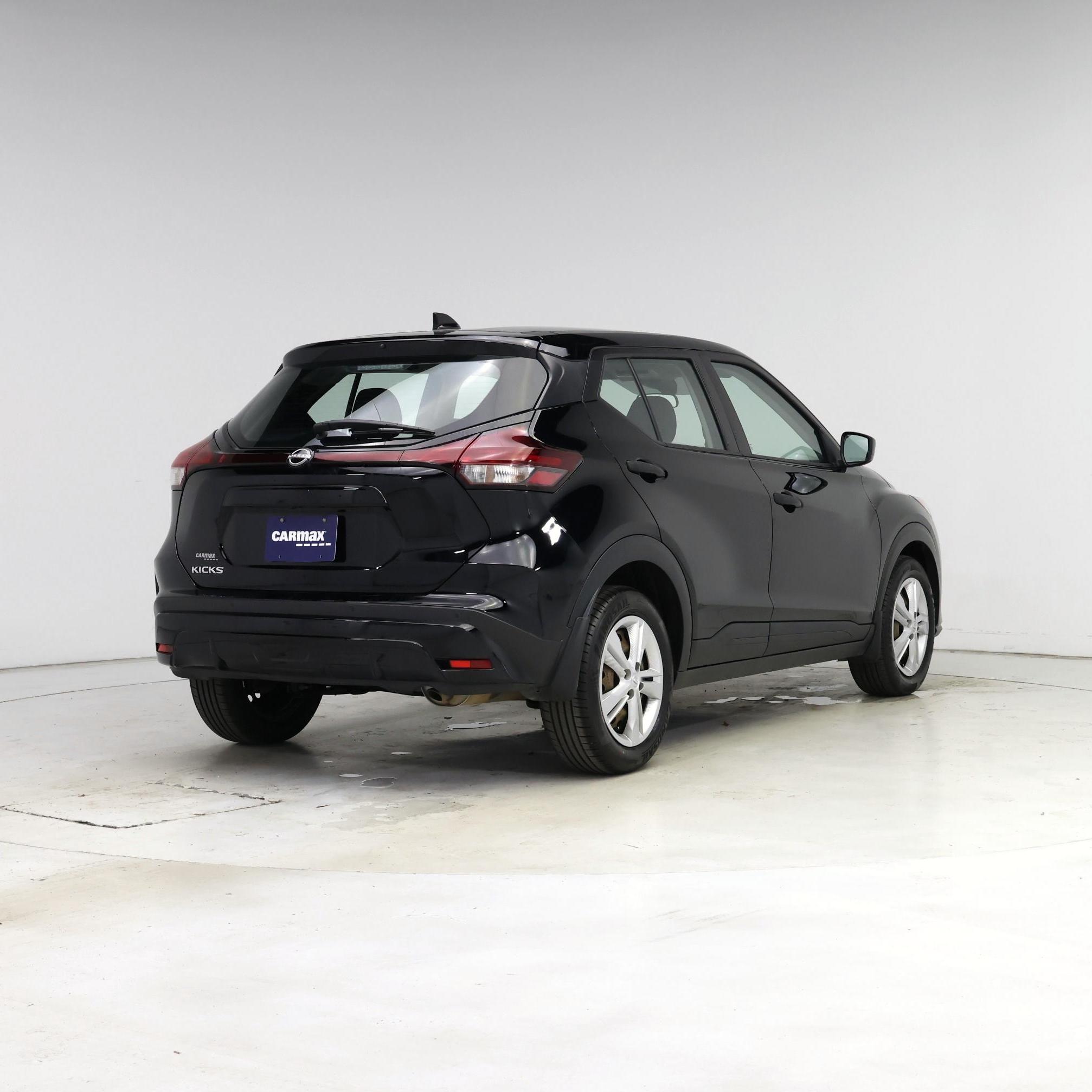 Thumbnail: 2024 Nissan Kicks - 8