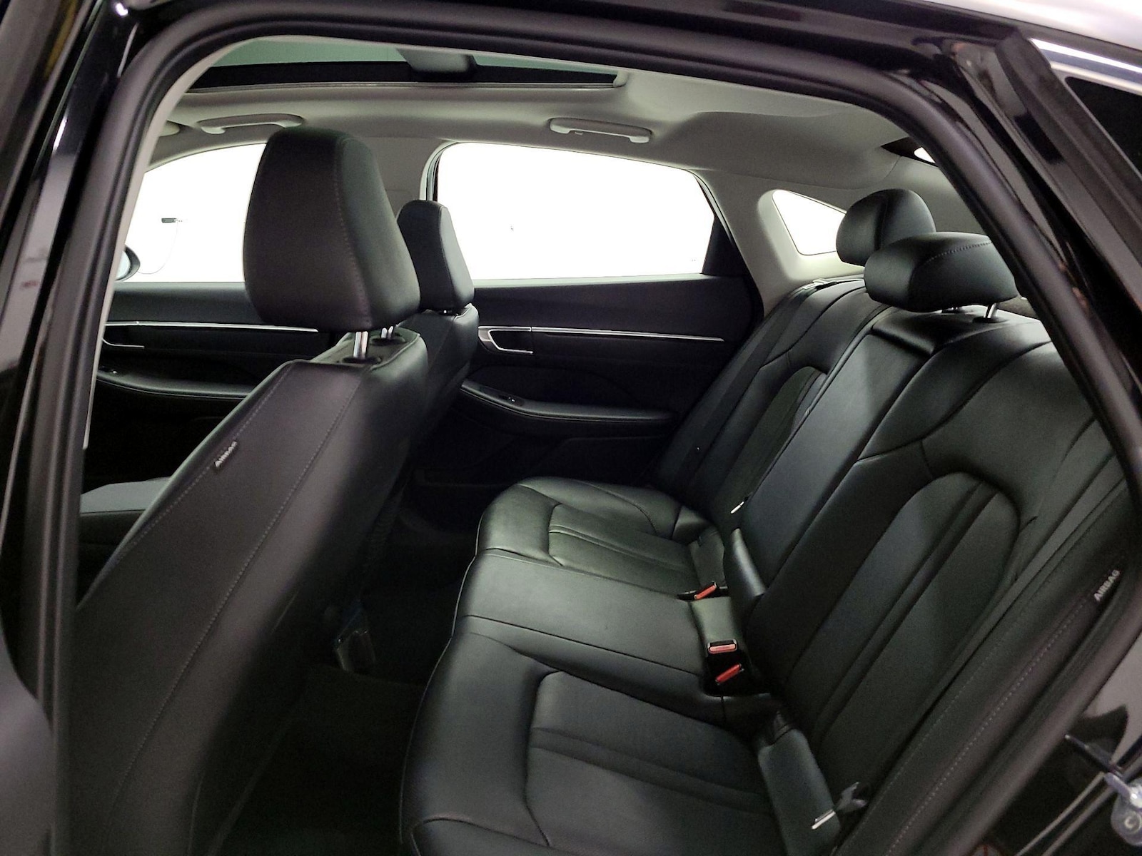 2022 Hyundai Sonata Limited - Photo 22