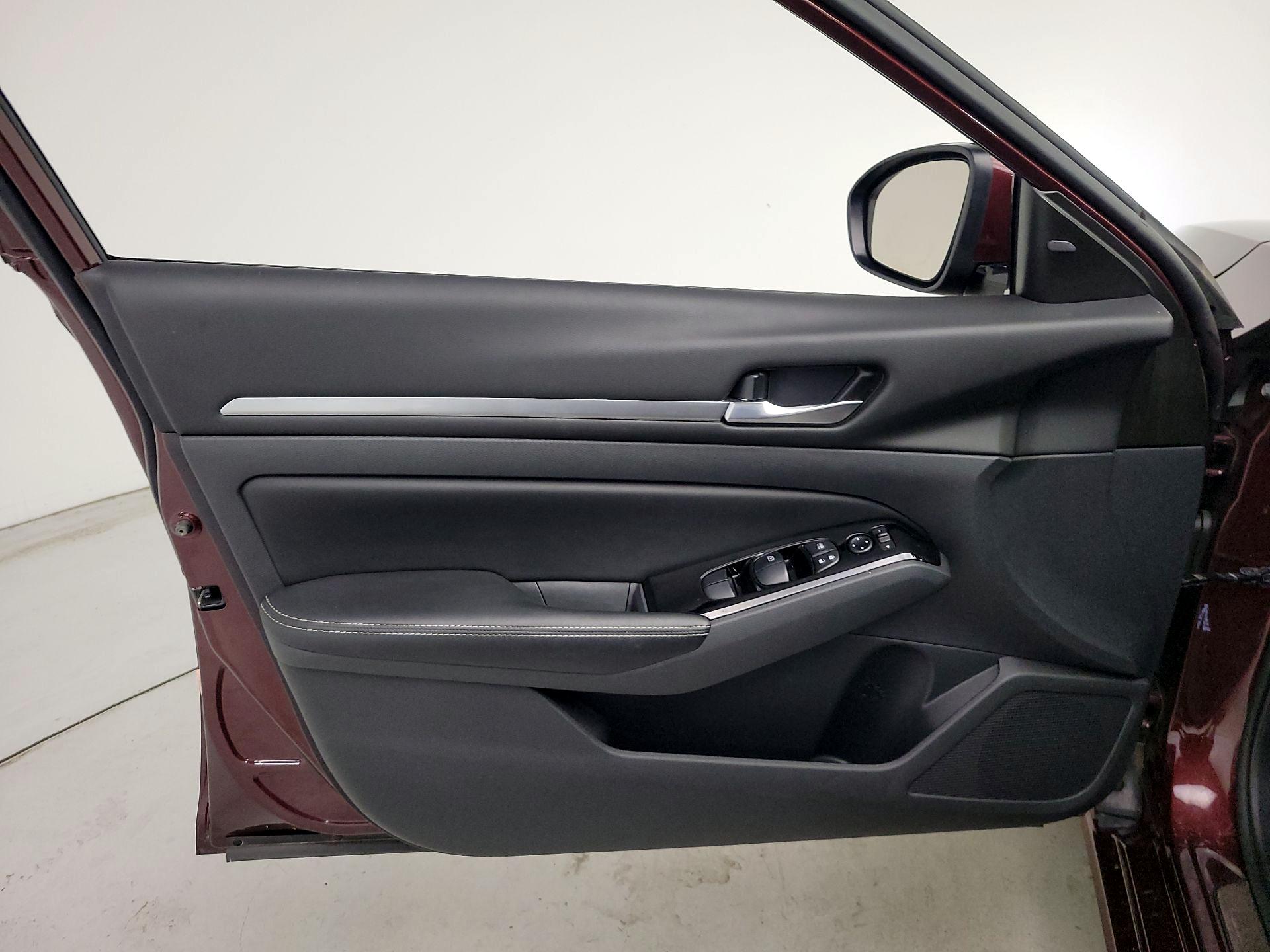 Thumbnail: 2024 Nissan Altima - 12
