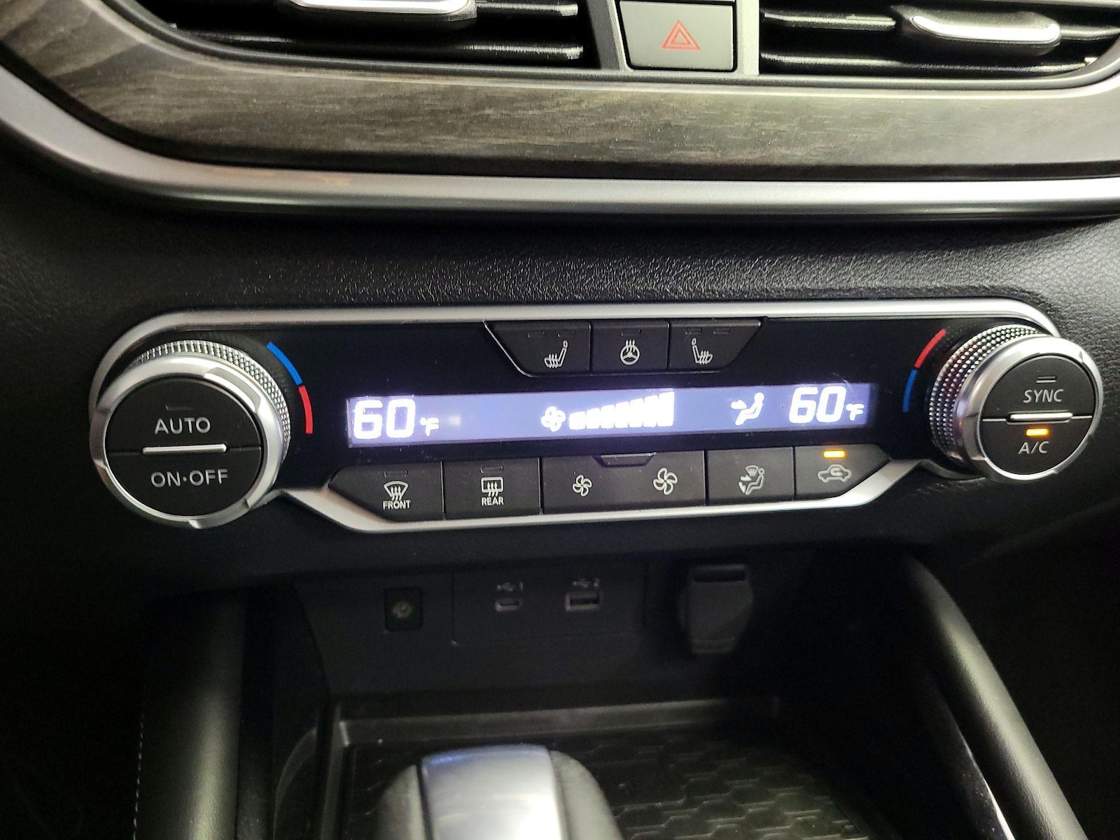 2024 Nissan Altima SL - Photo 18