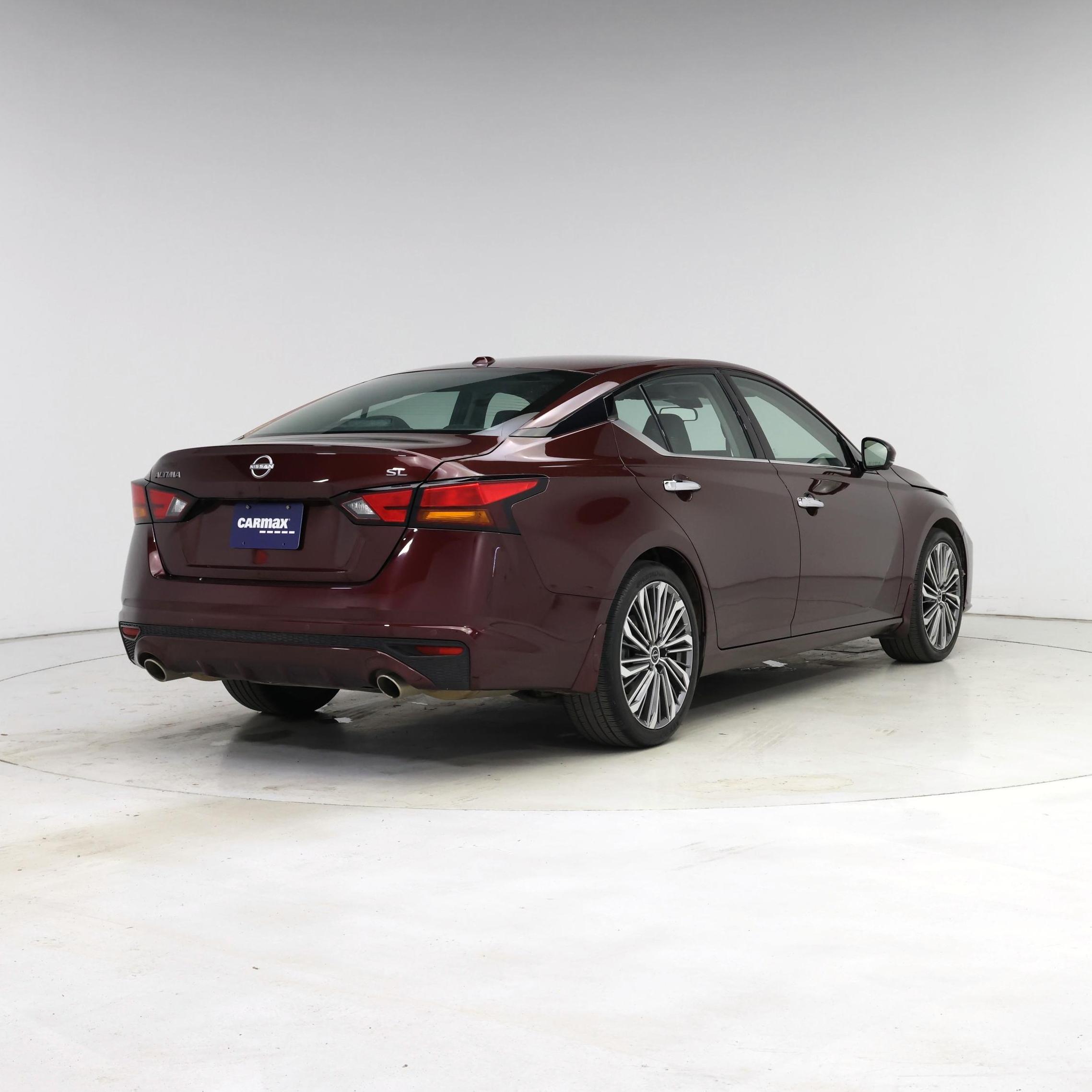 Thumbnail: 2024 Nissan Altima - 8