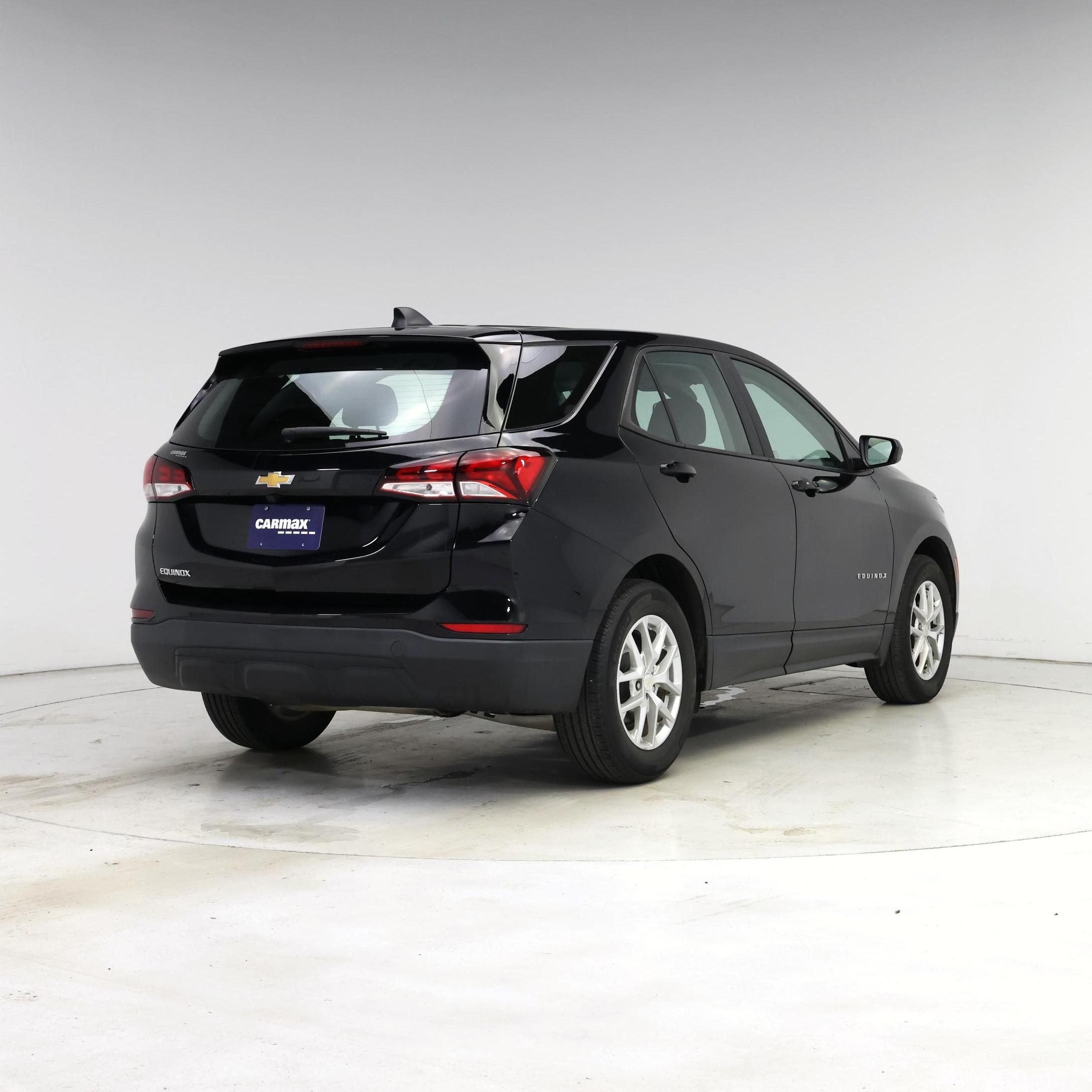 Thumbnail: 2023 Chevrolet Equinox - 8