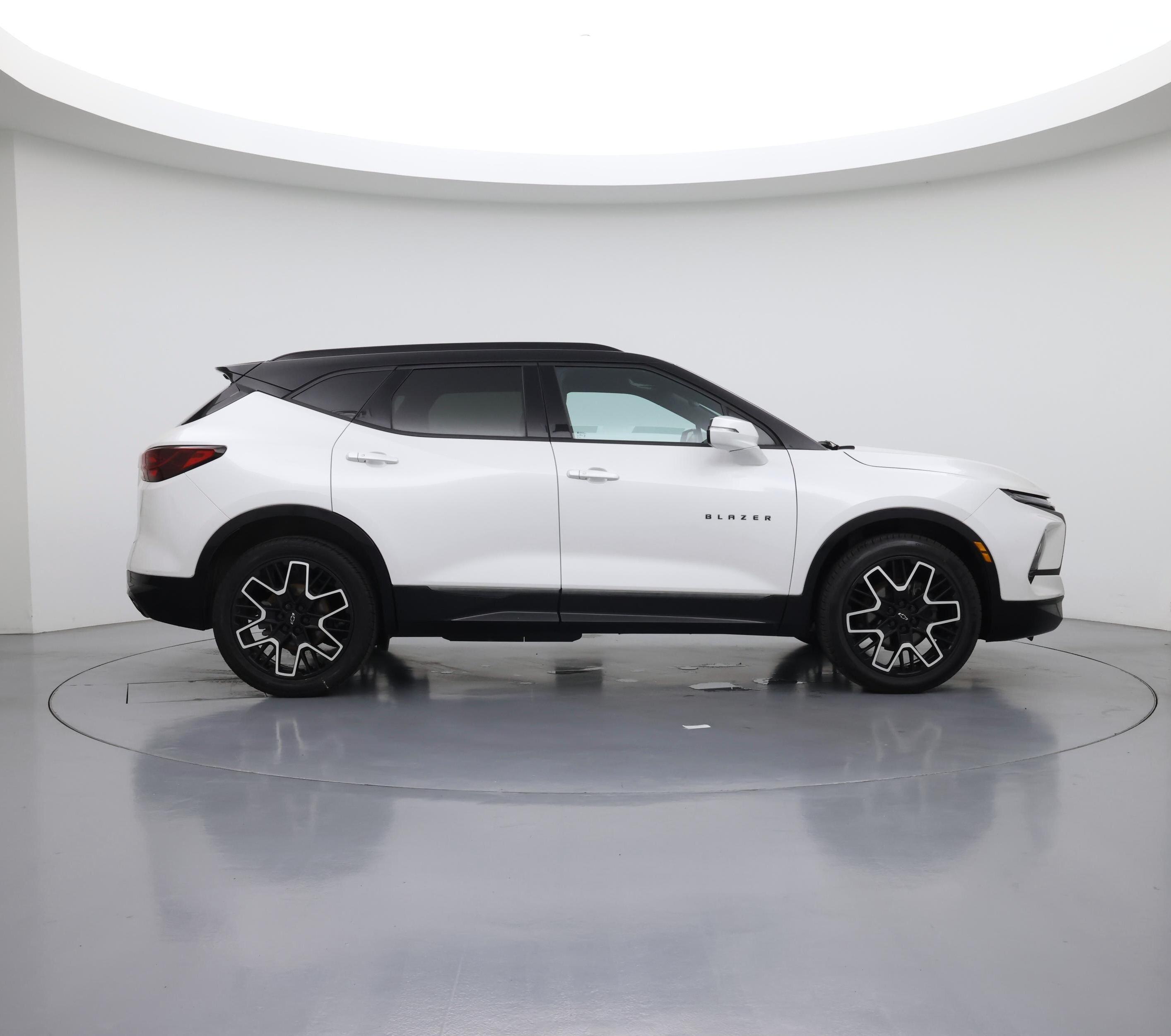Thumbnail: 2023 Chevrolet Blazer - 7