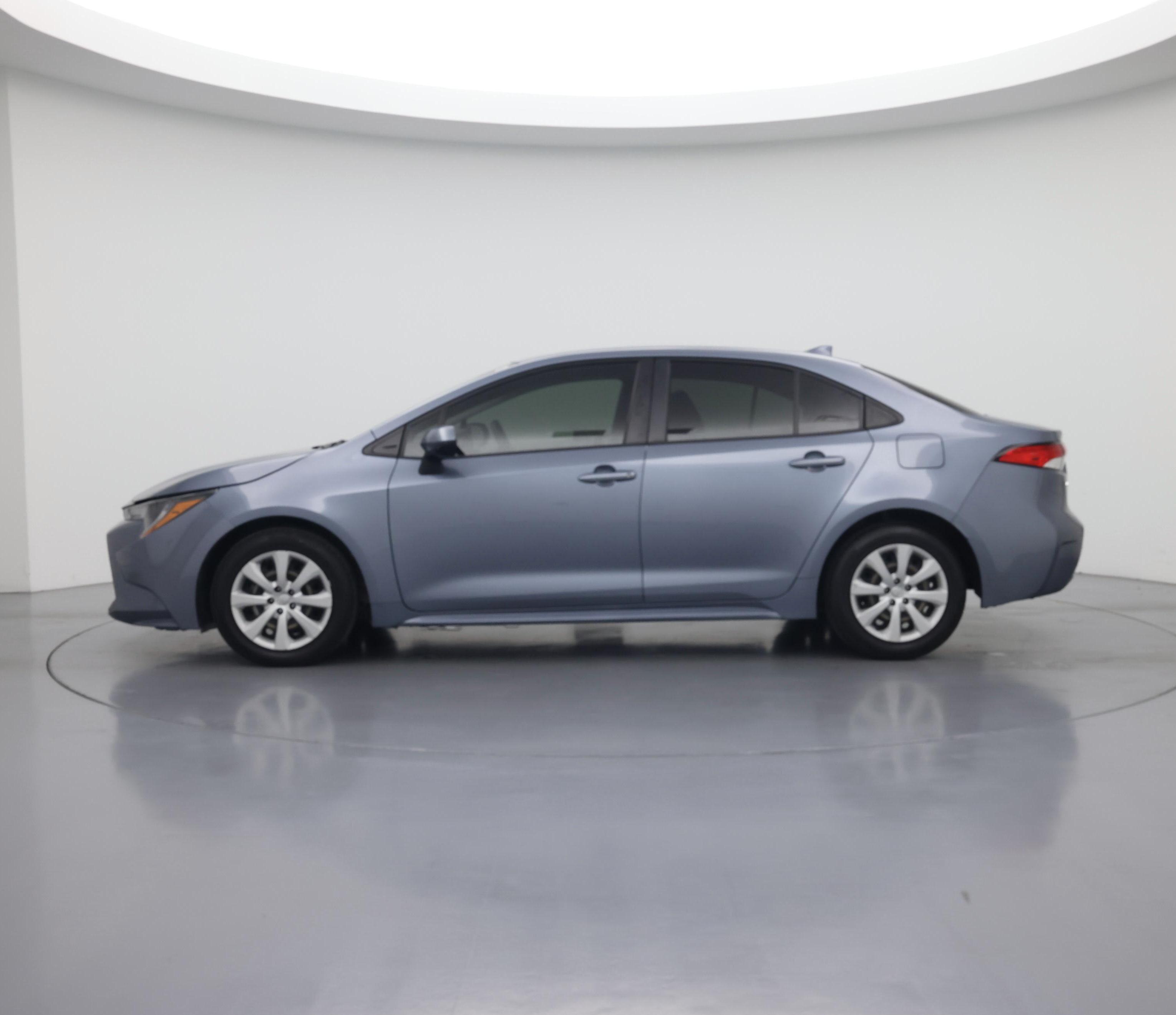 Thumbnail: 2022 Toyota Corolla - 3