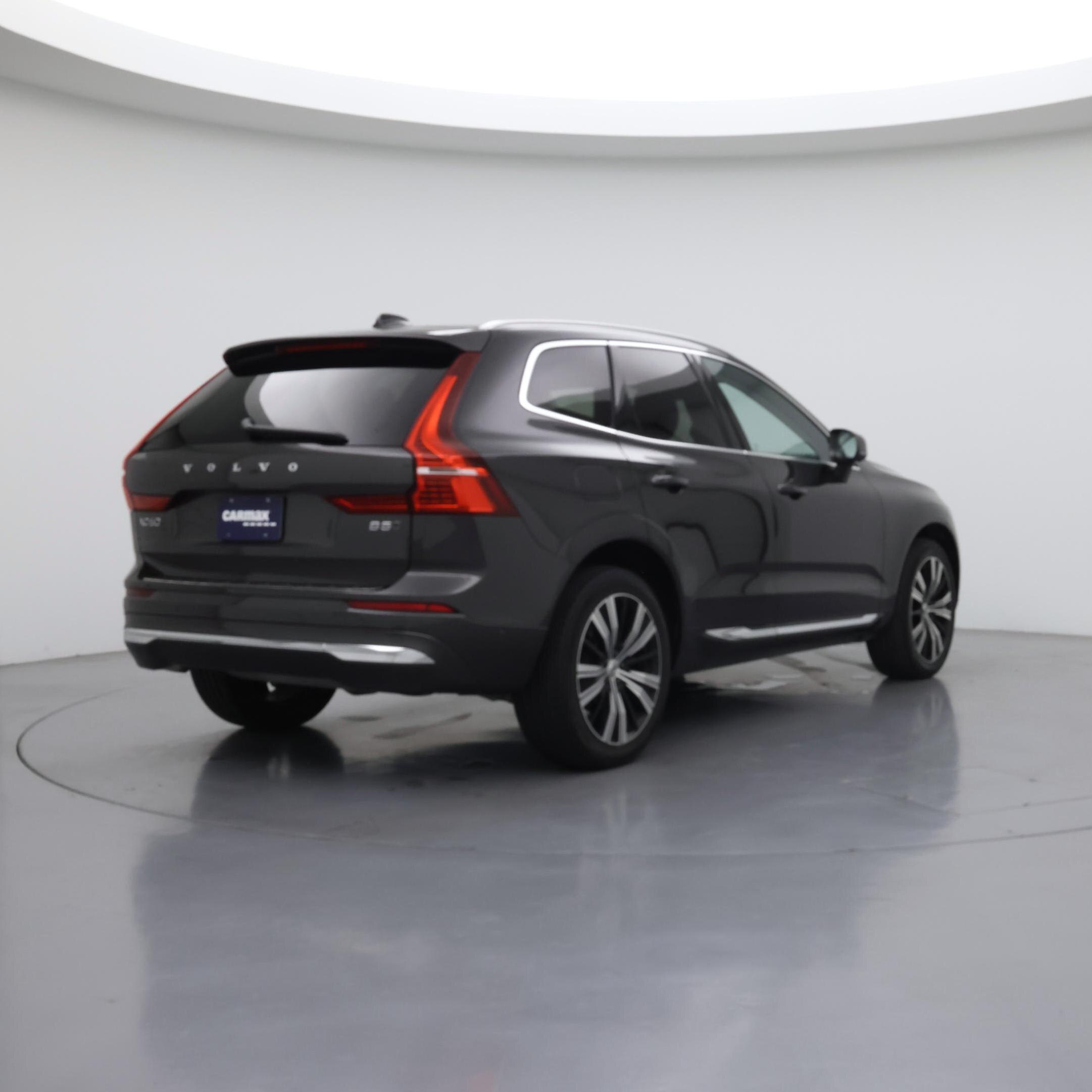 Thumbnail: 2023 Volvo XC60 - 8