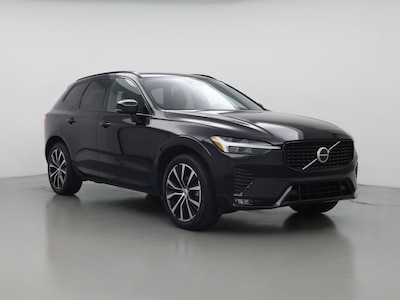 2023 Volvo XC60 B5 Plus Dark Theme