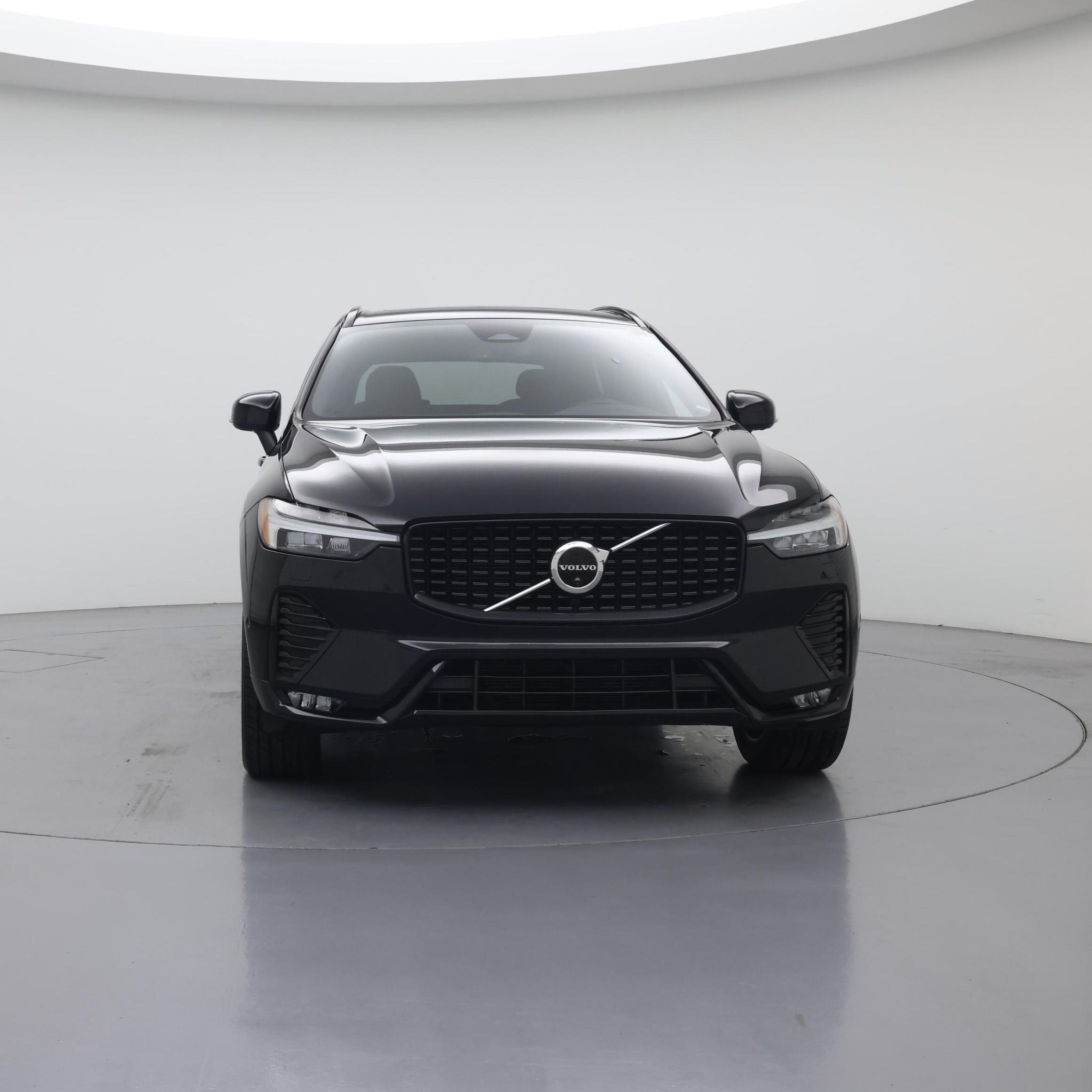 Thumbnail: 2023 Volvo XC60 - 5