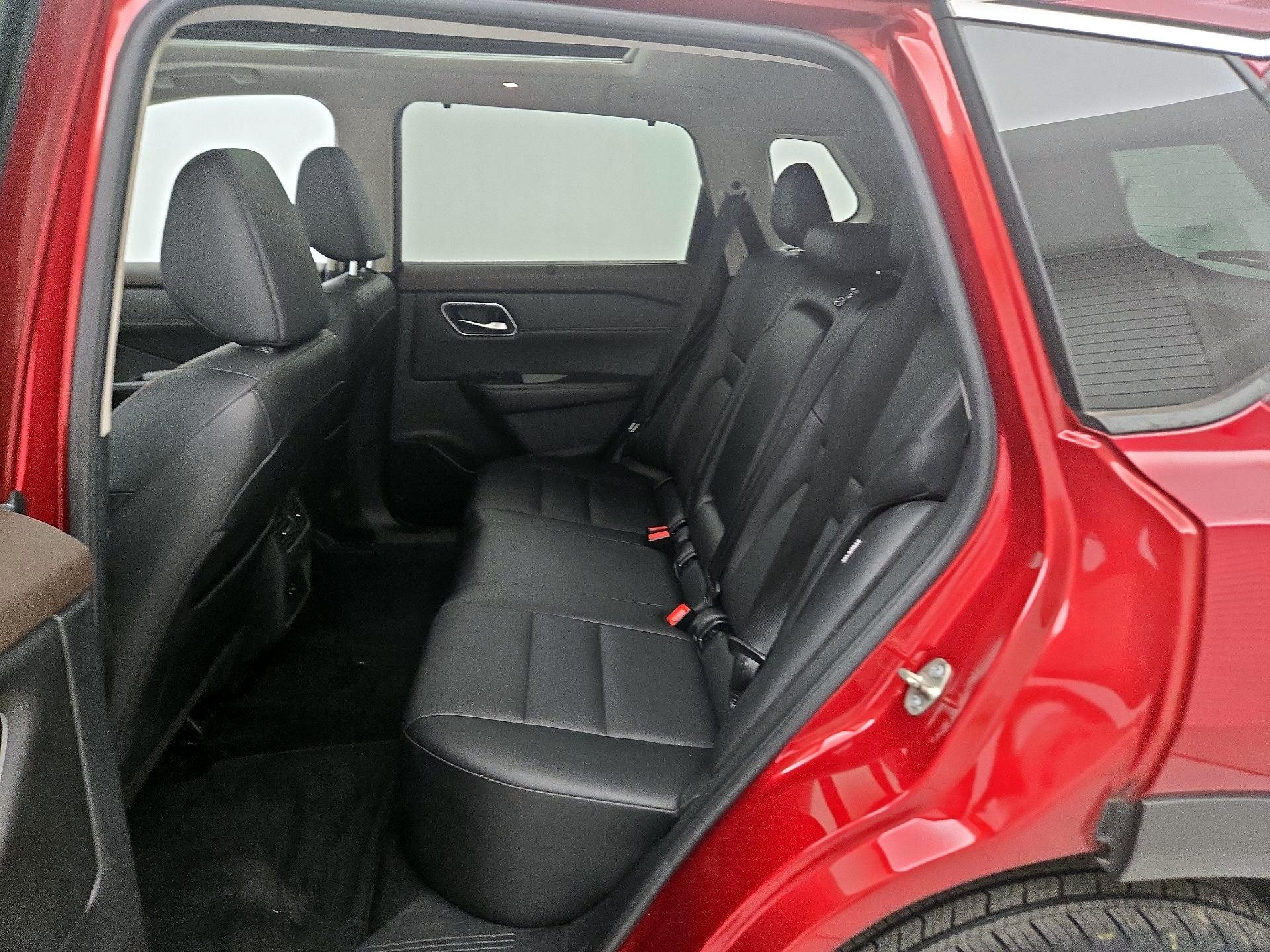 Thumbnail: 2021 Nissan Rogue - 20