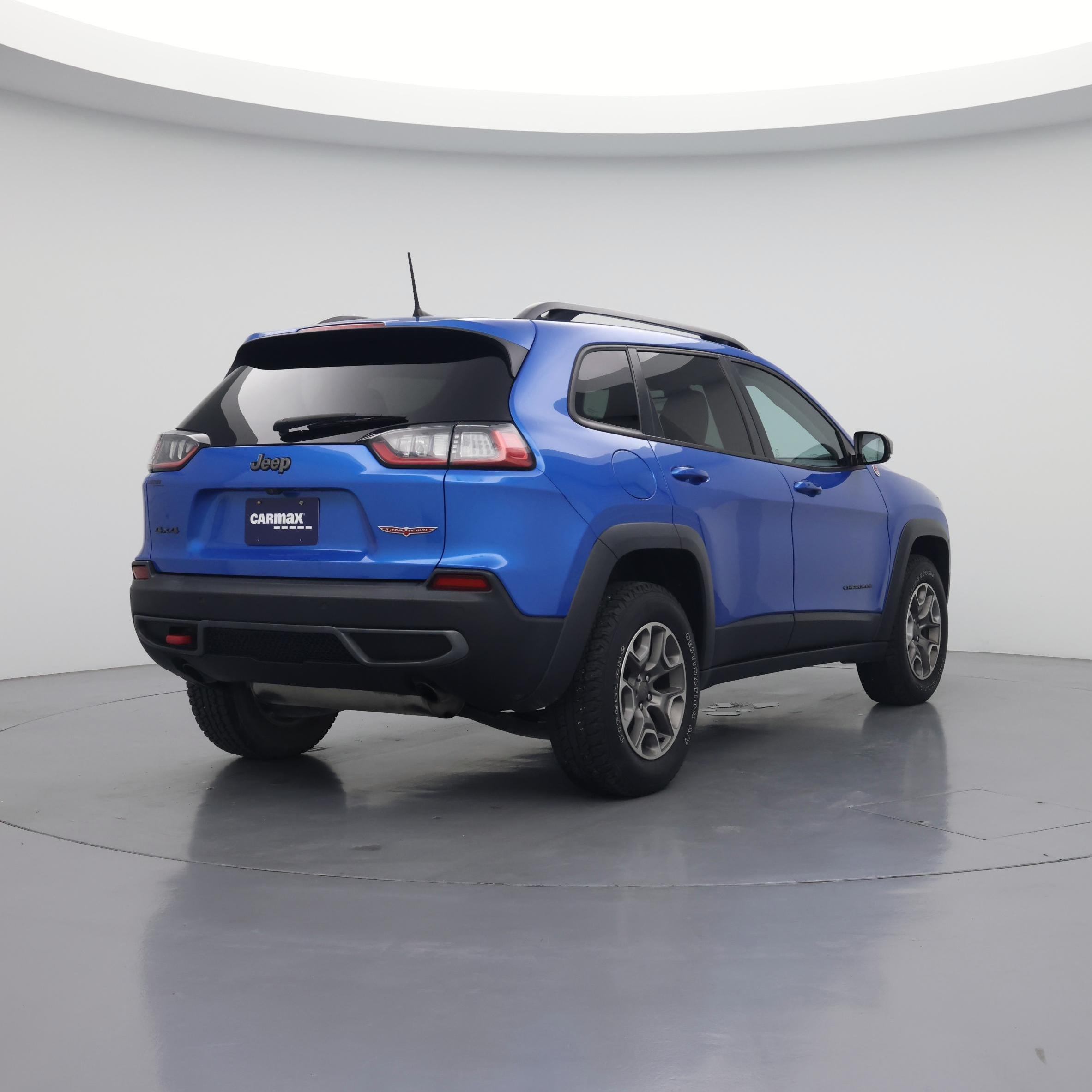 Thumbnail: 2020 Jeep Cherokee - 8