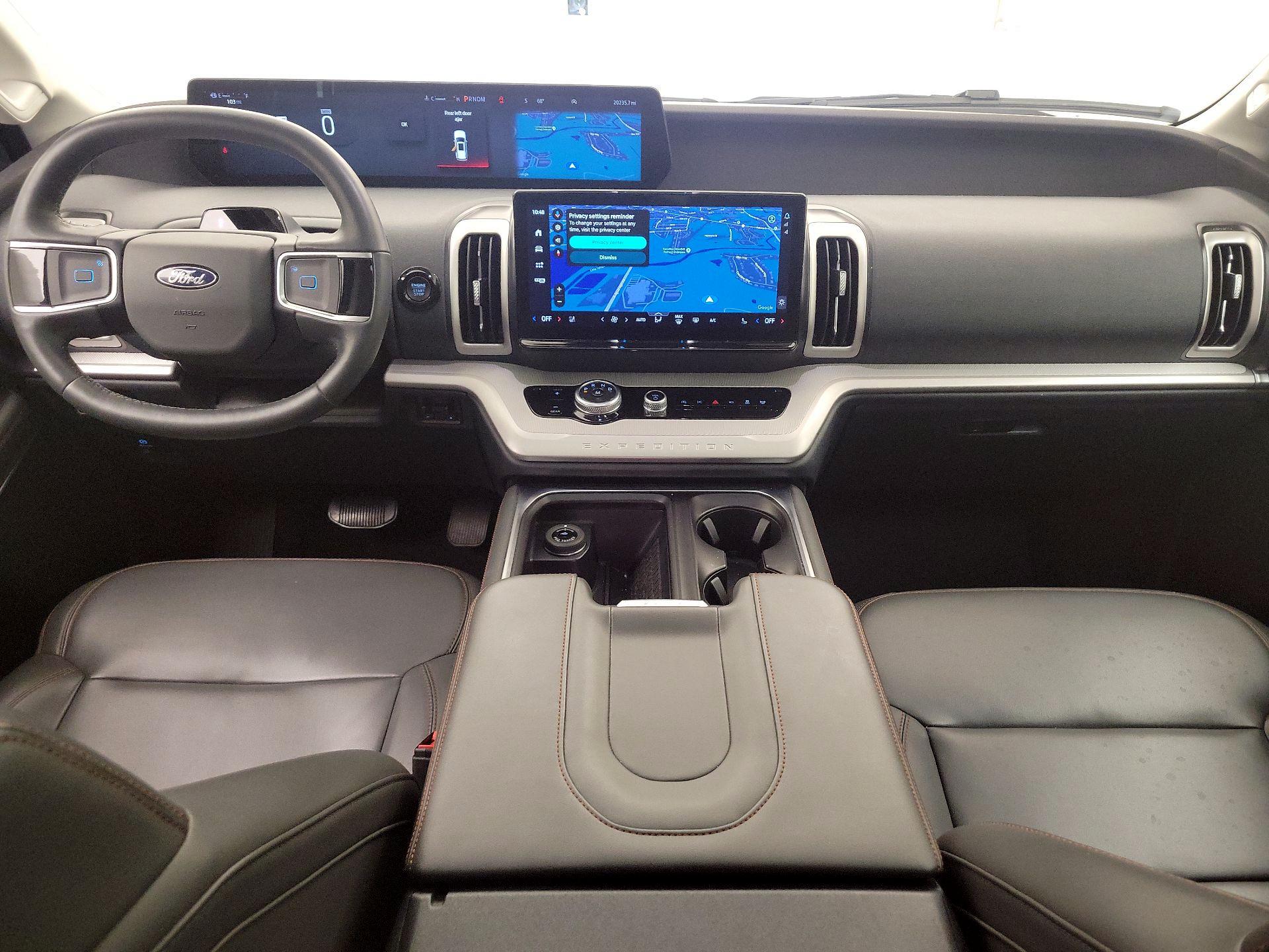 Thumbnail: 2025 Ford Expedition - 9