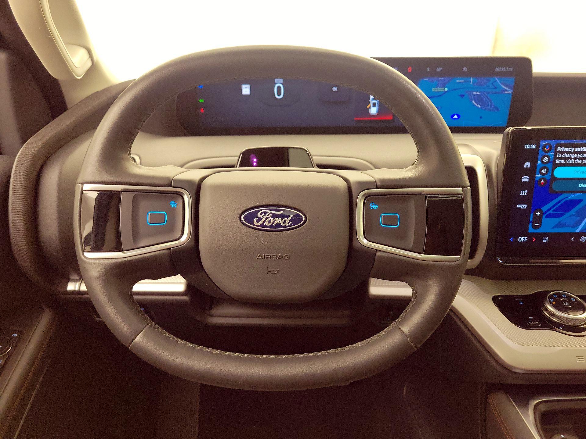 Thumbnail: 2025 Ford Expedition - 10