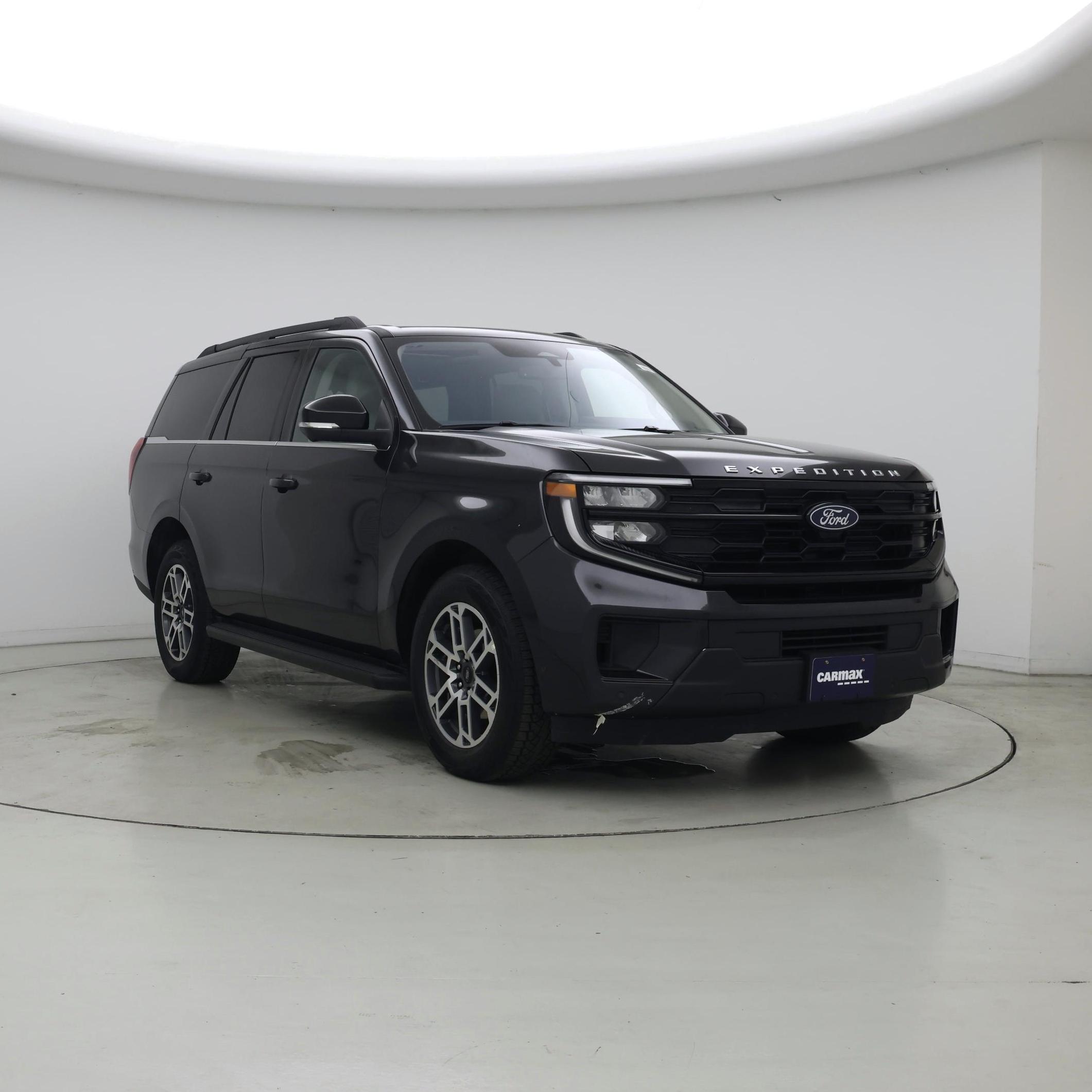 Gray 2025 Ford Expedition SUV / Crossover Four-Wheel Drive Automatic