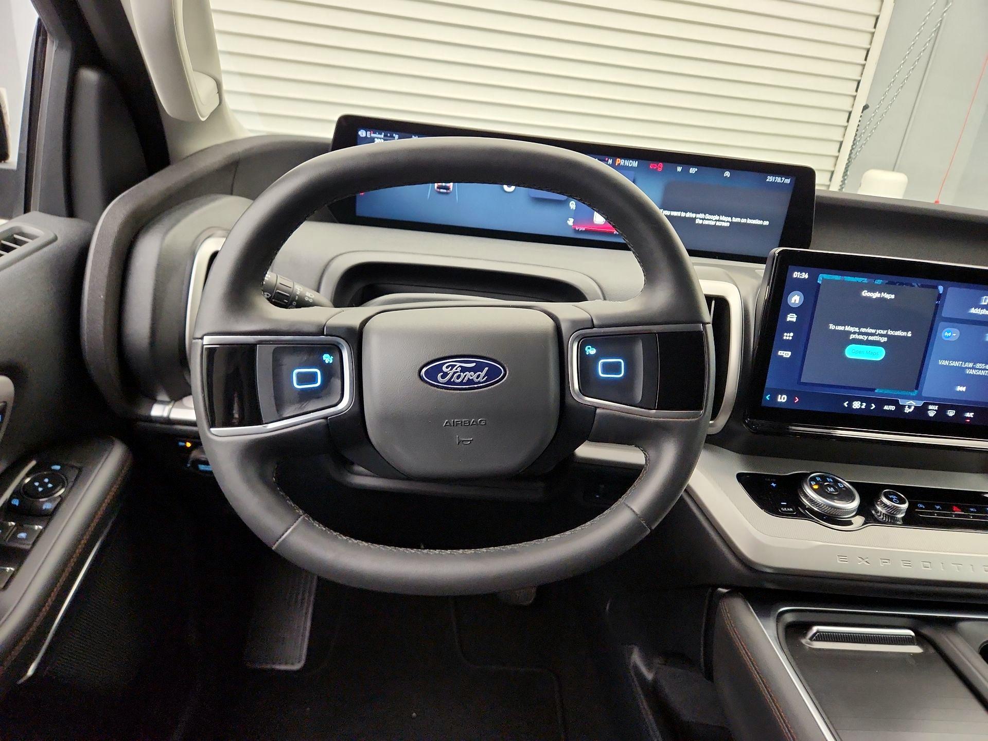 Thumbnail: 2025 Ford Expedition - 10