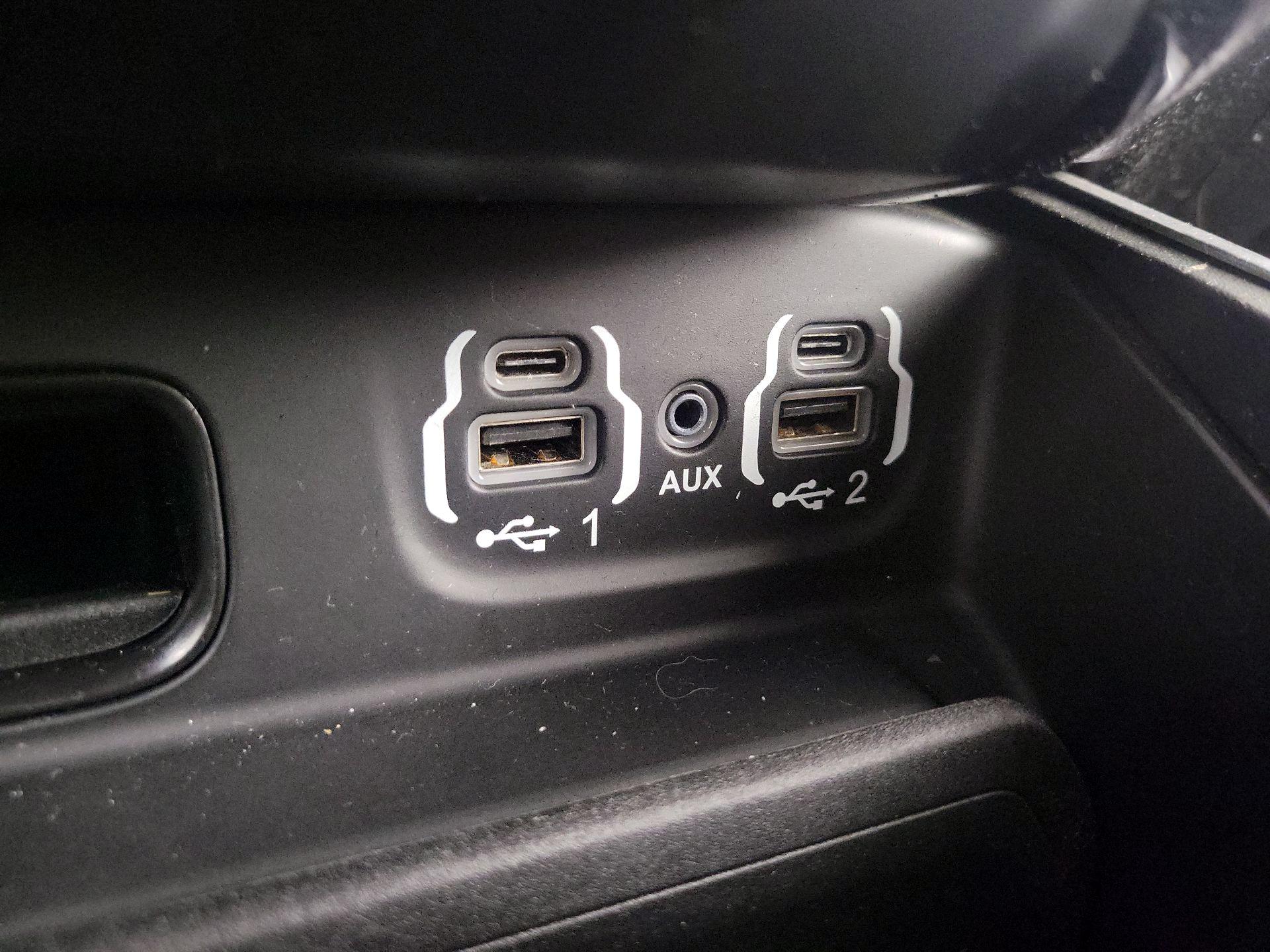 Thumbnail: 2021 RAM 1500 - 19