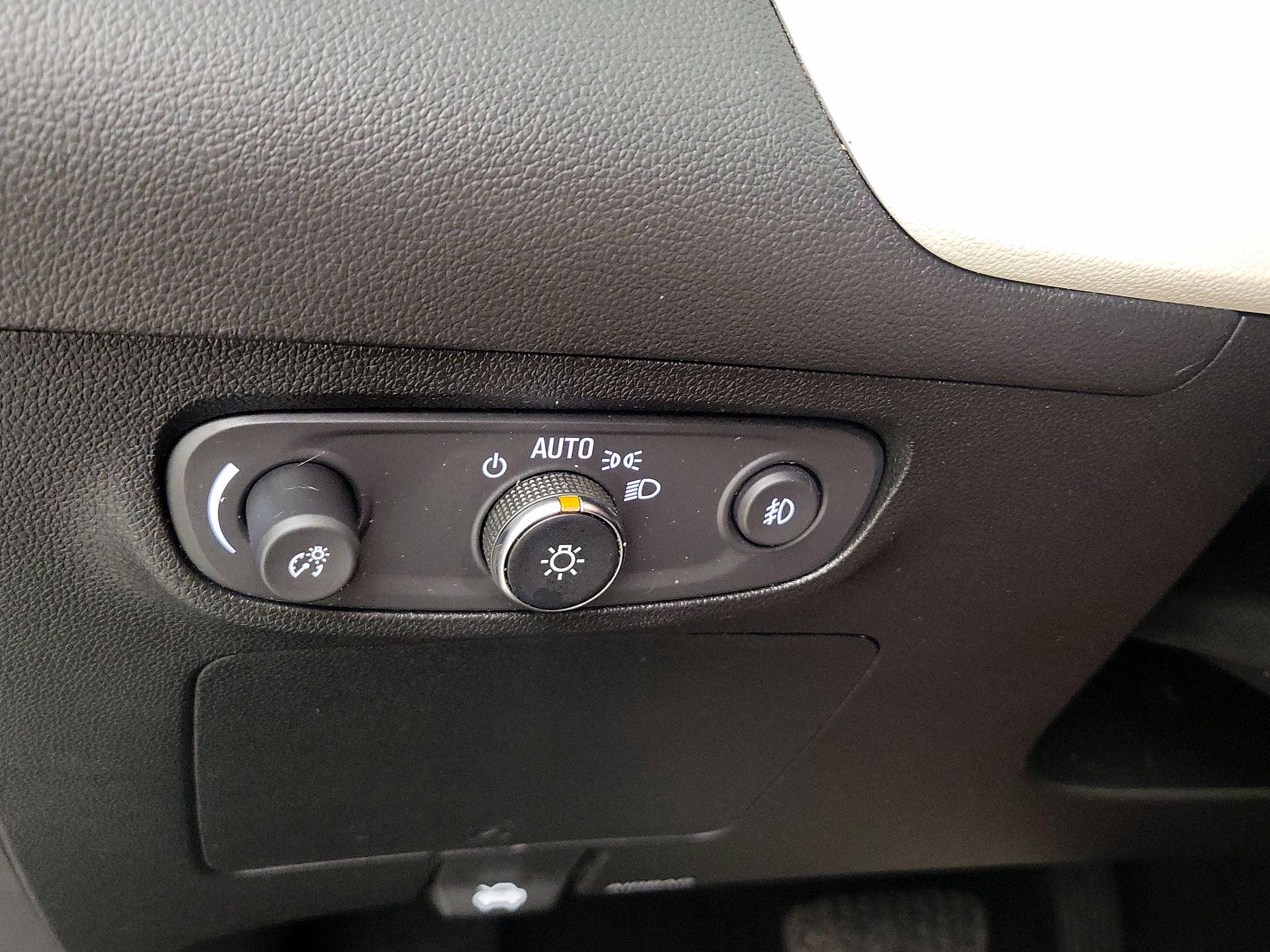 Thumbnail: 2021 Buick Encore GX - 13