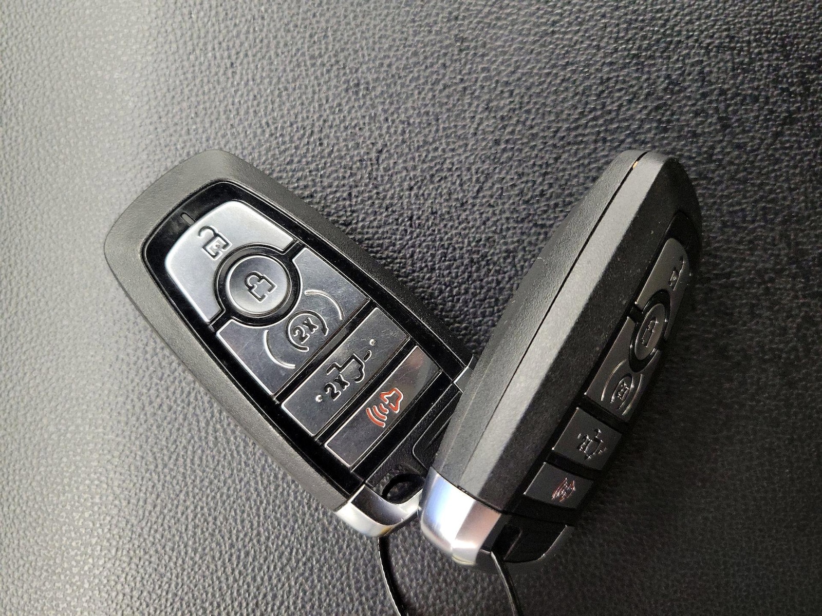 2024 Ford F-150 XLT - Photo 25