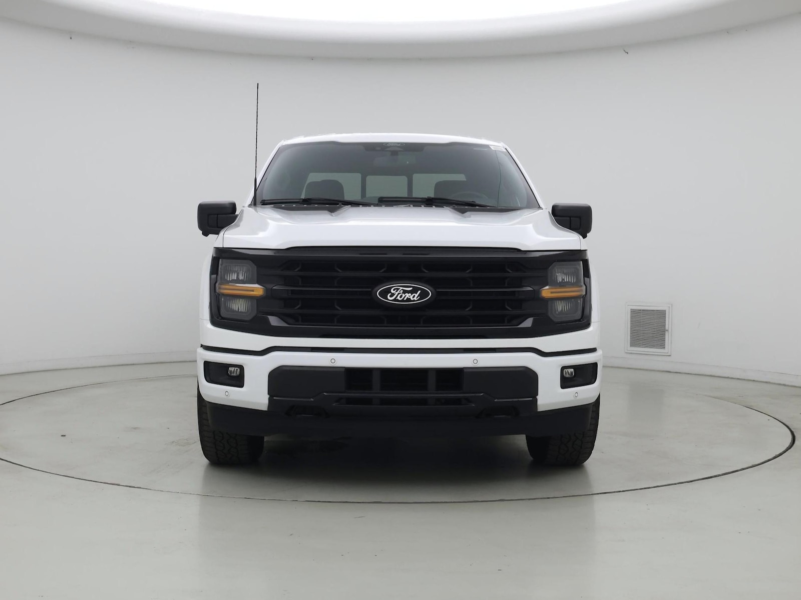 2024 Ford F-150 XLT - Photo 6