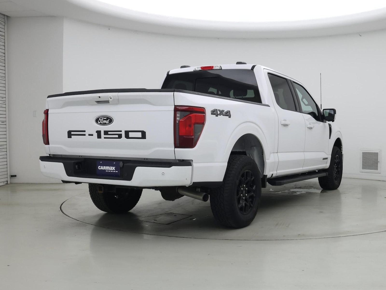 2024 Ford F-150 XLT - Photo 9