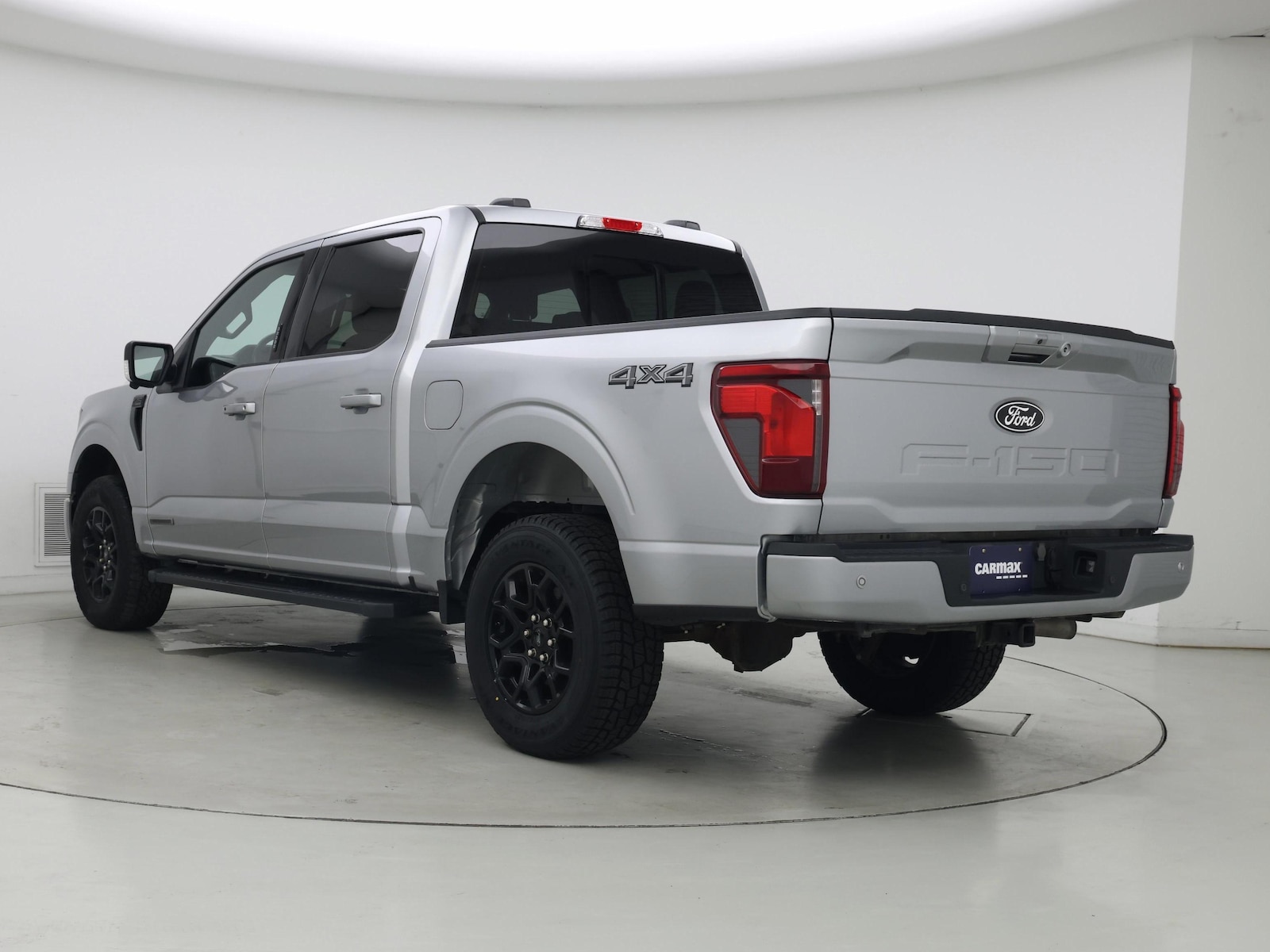 2024 Ford F-150 XLT - Photo 3