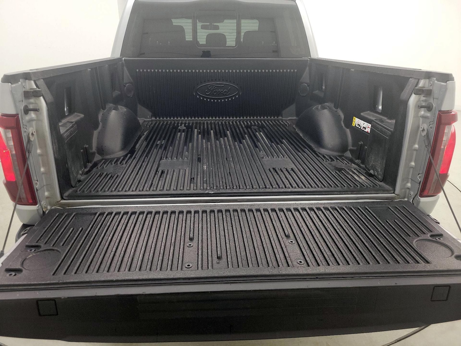 2024 Ford F-150 XLT - Photo 23
