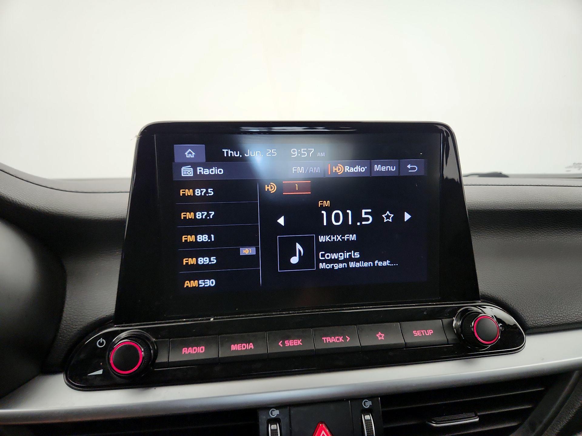 Thumbnail: 2023 Kia Forte - 15