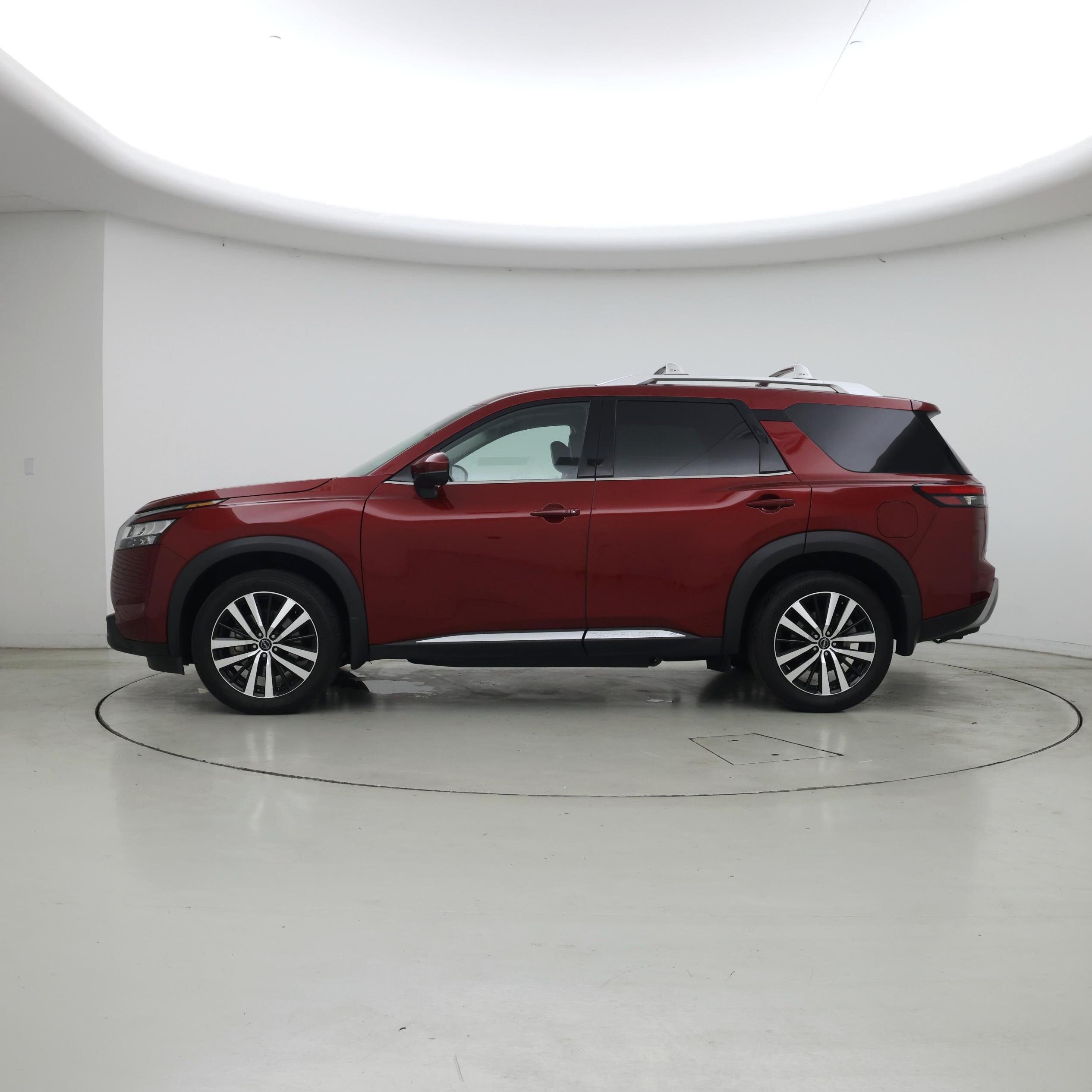 Thumbnail: 2024 Nissan Pathfinder - 3