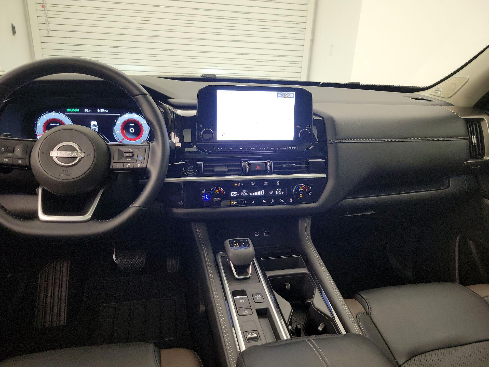 Thumbnail: 2025 Nissan Pathfinder - 9