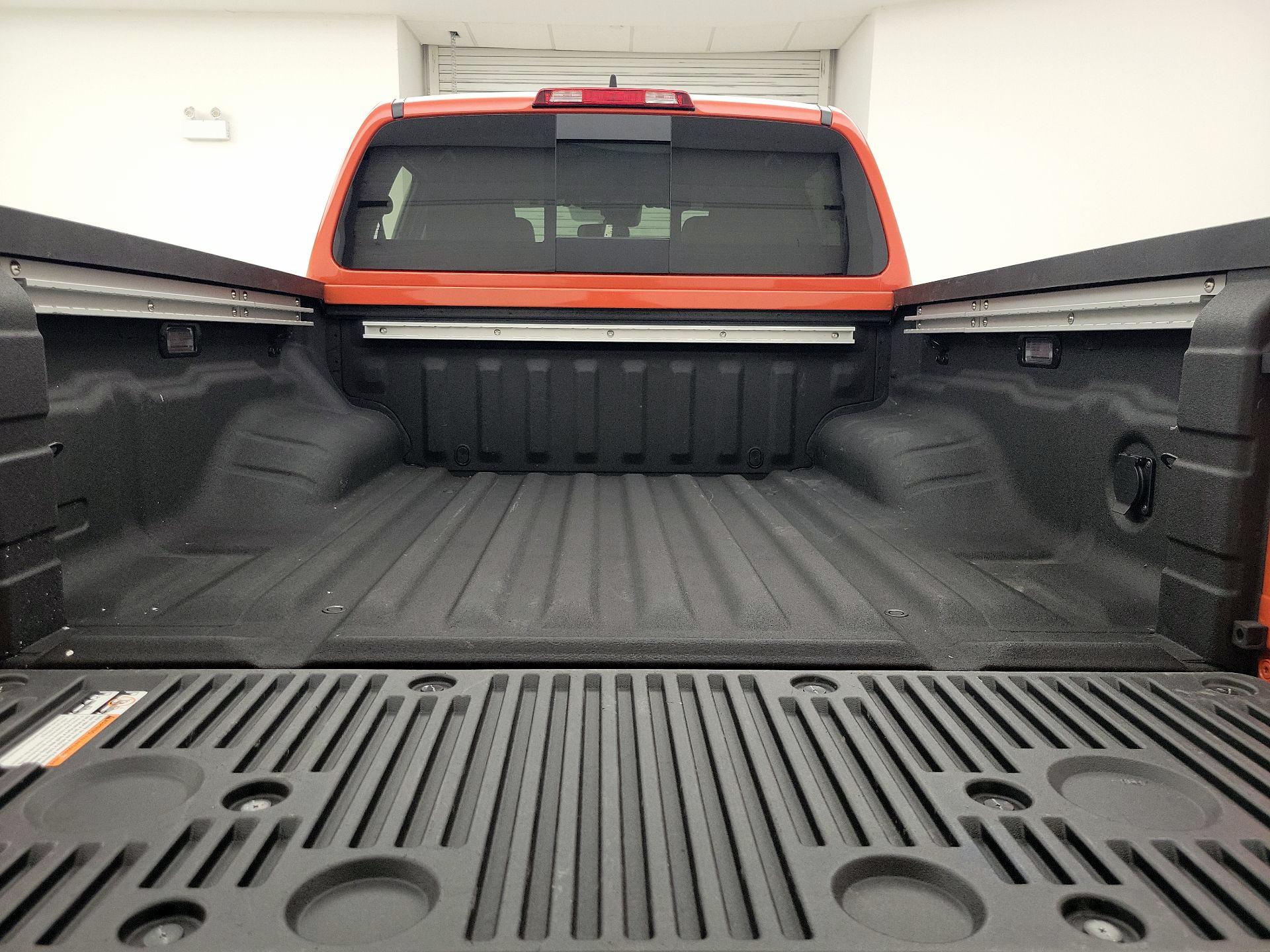 Thumbnail: 2025 Nissan Frontier - 20