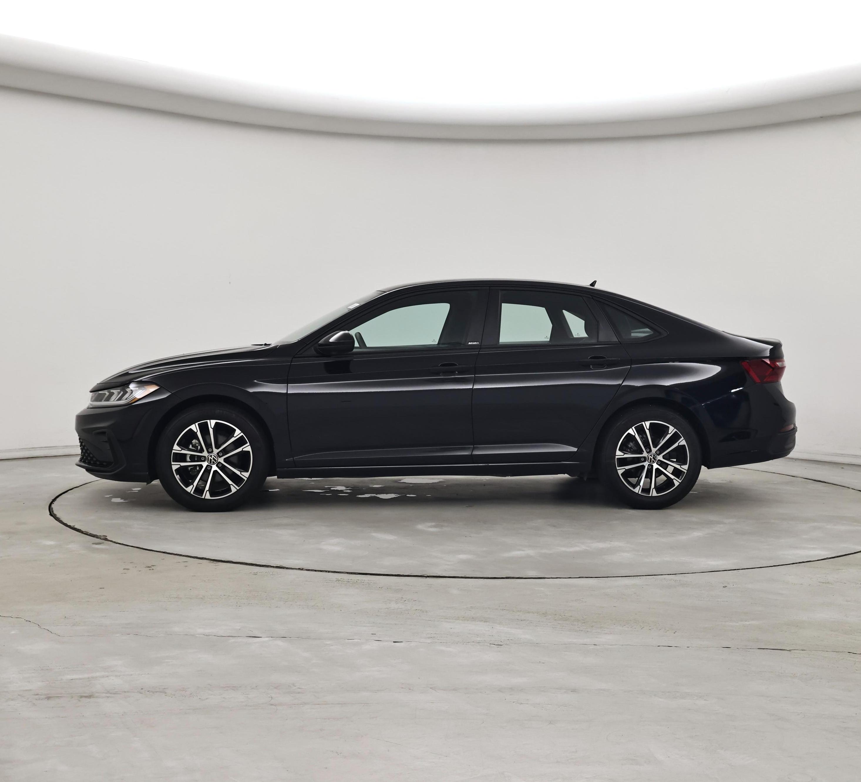 Thumbnail: 2025 Volkswagen Jetta - 3