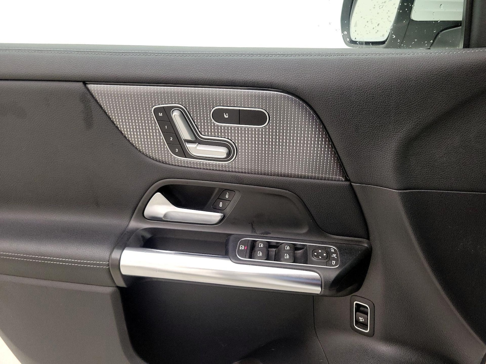 2021 Mercedes-Benz GLA GLA250 - Photo 13