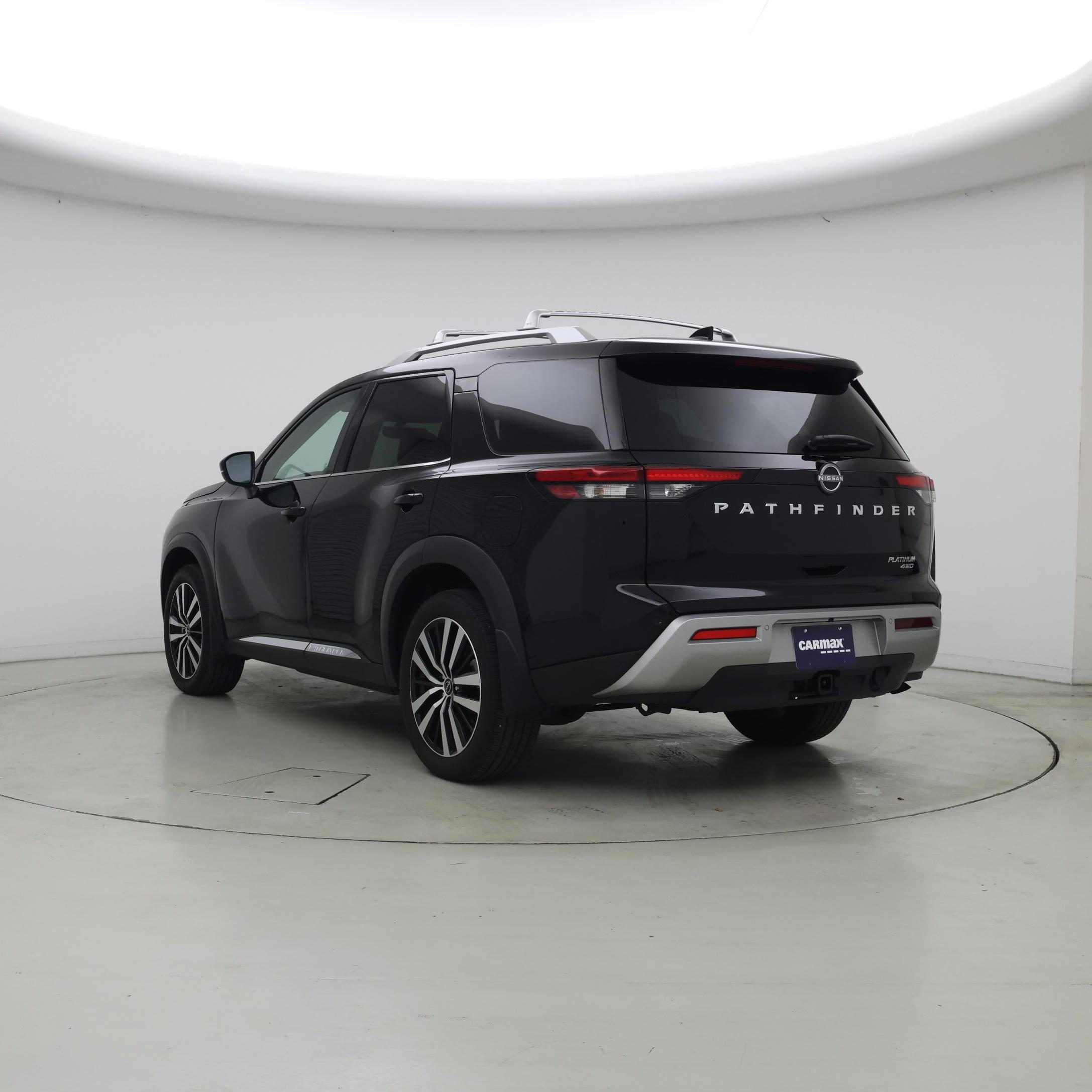 Thumbnail: 2025 Nissan Pathfinder - 2