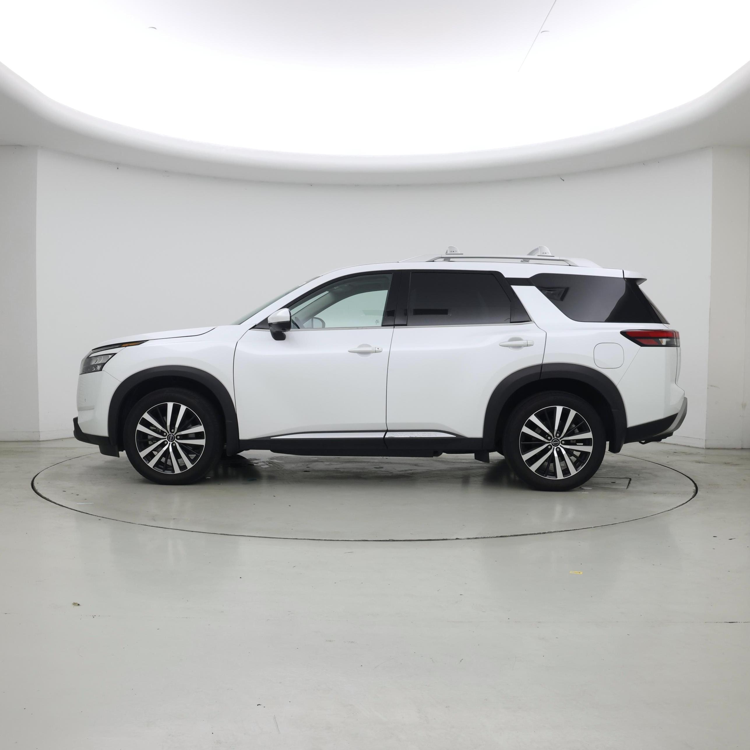 Thumbnail: 2025 Nissan Pathfinder - 3
