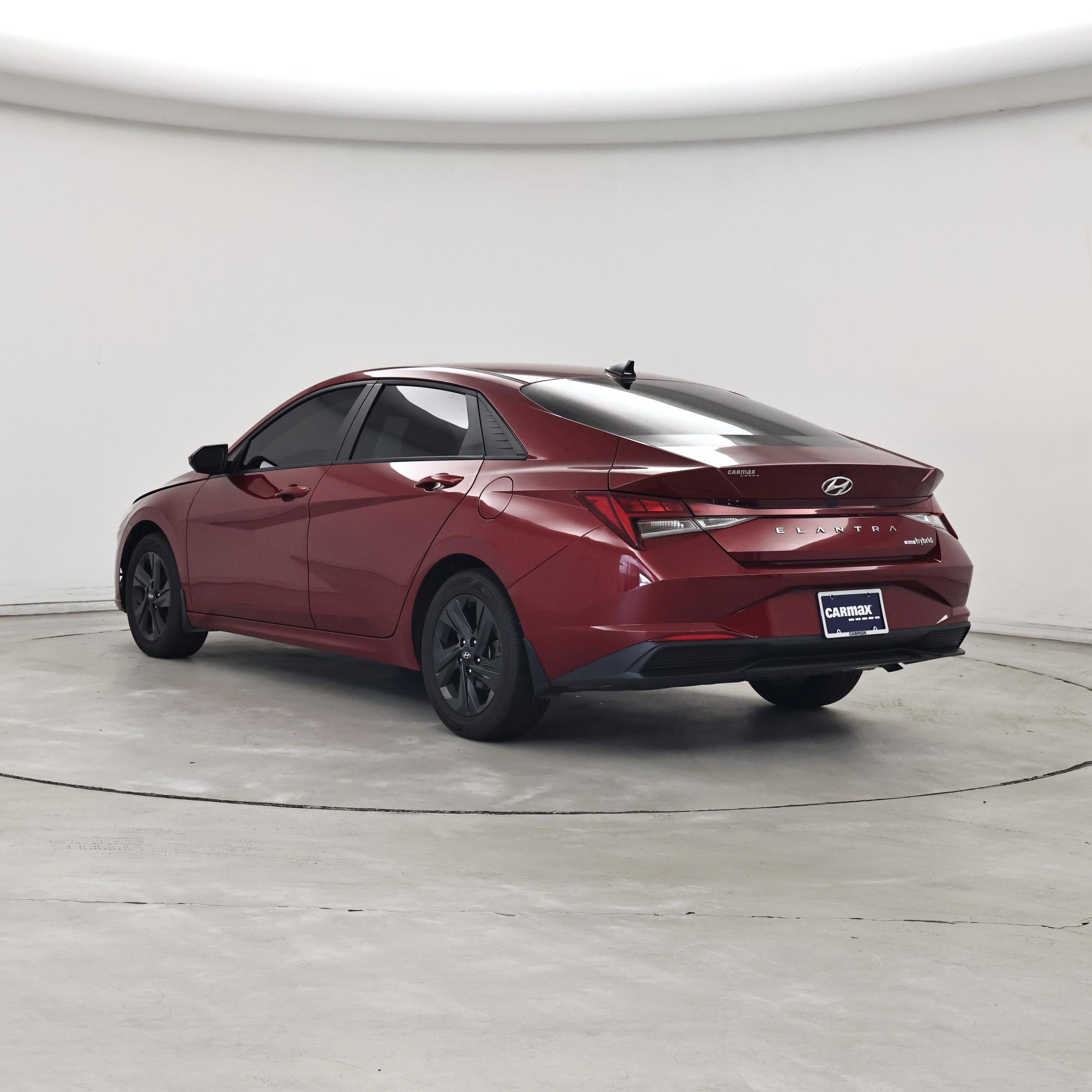 Thumbnail: 2023 Hyundai Elantra - 2