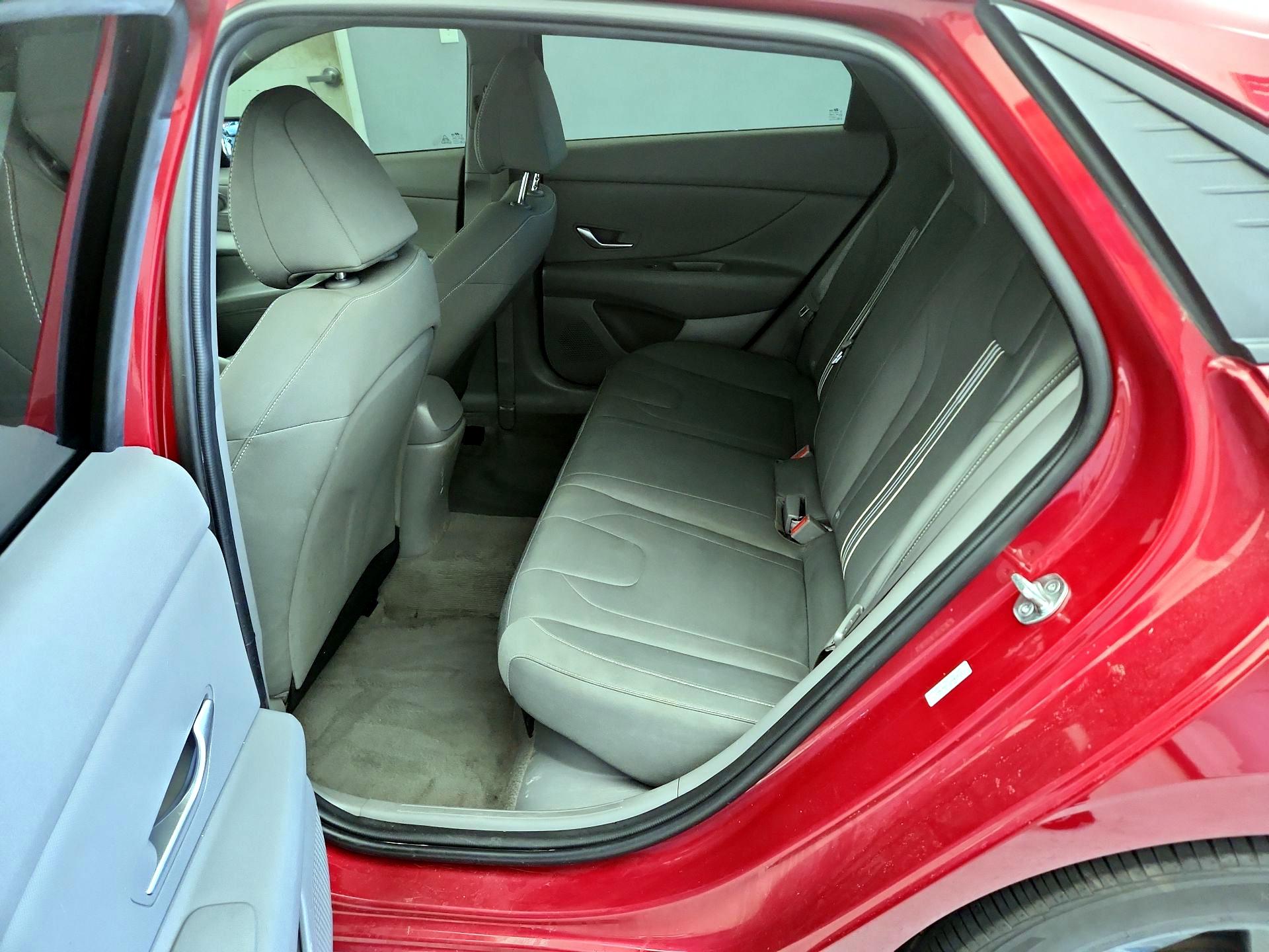 Thumbnail: 2023 Hyundai Elantra - 19