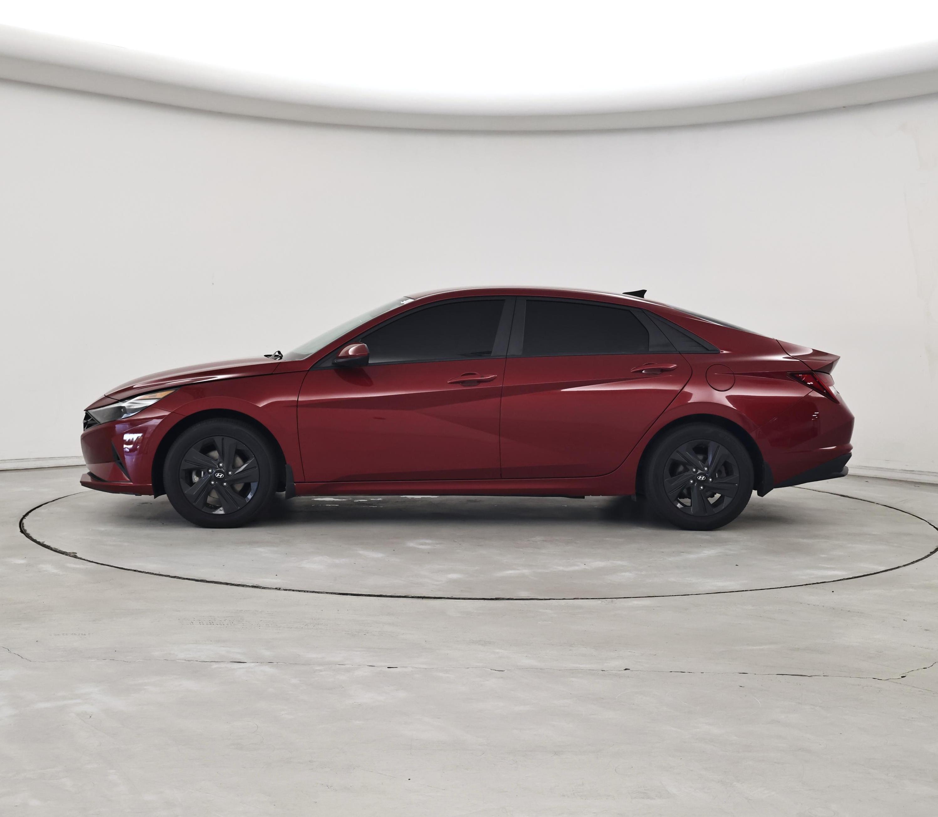 Thumbnail: 2023 Hyundai Elantra - 3