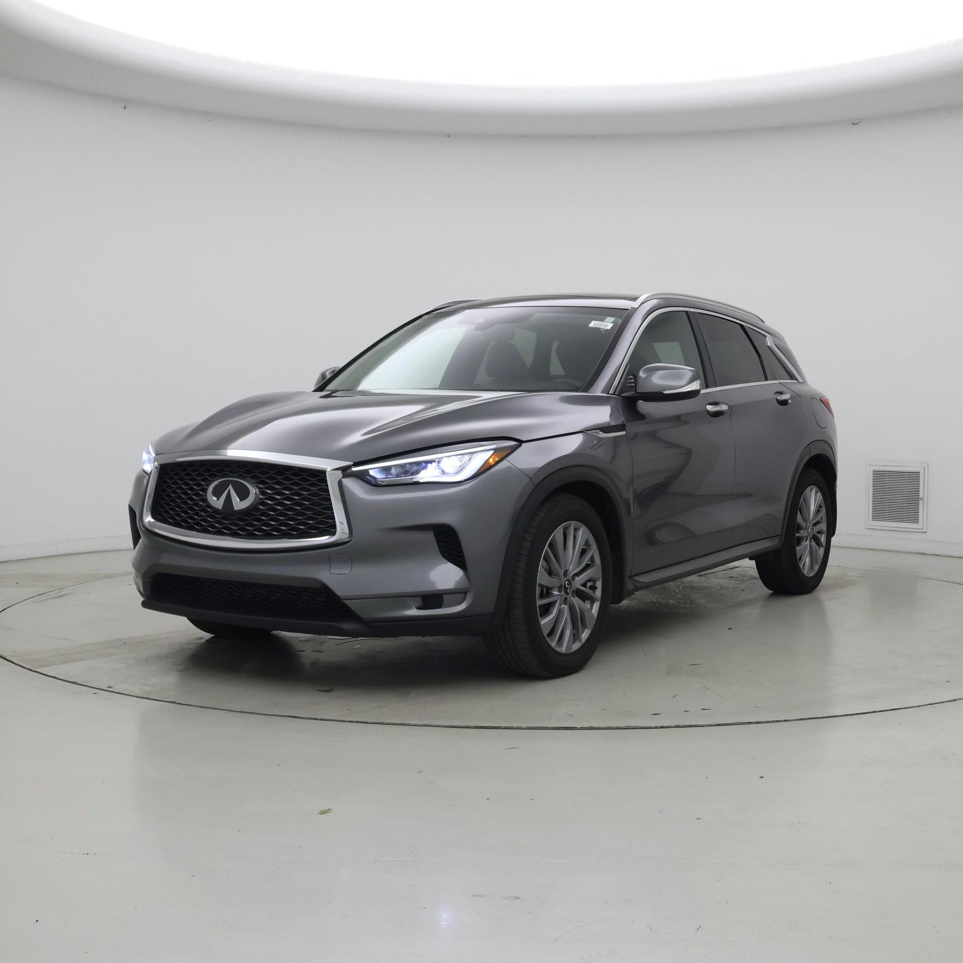 Thumbnail: 2023 INFINITI QX50 - 4