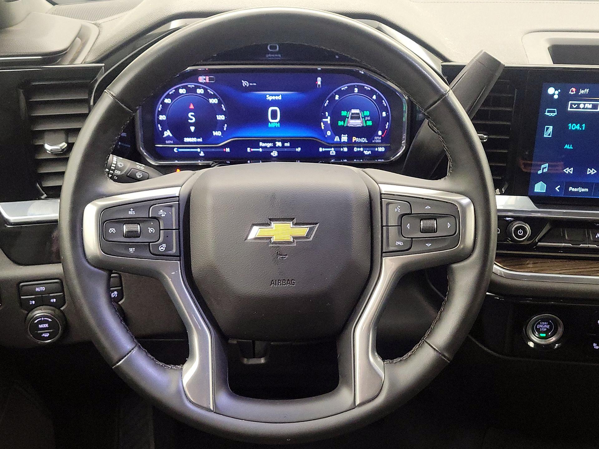 Thumbnail: 2024 Chevrolet Silverado 1500 - 10