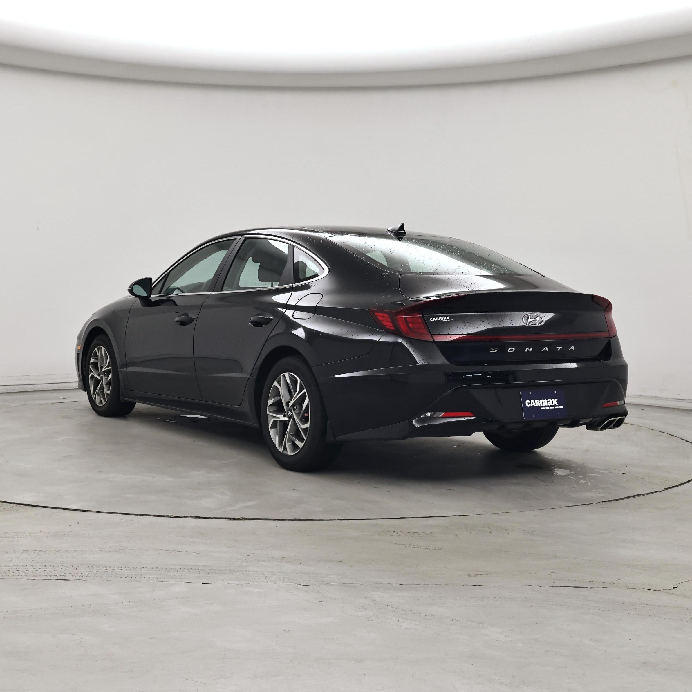 Thumbnail: 2023 Hyundai Sonata - 2