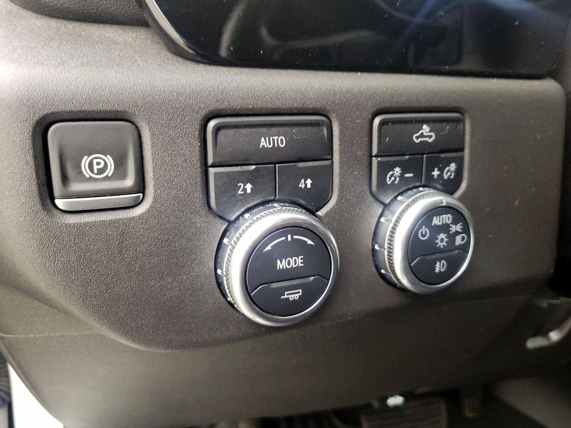 Thumbnail: 2024 GMC Sierra 1500 - 13